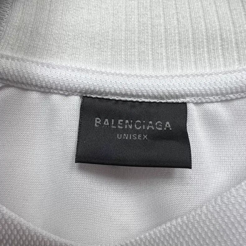Balenciaga Balenciaga Colorful Manchester United Embroidered Logo Pri Size US S / EU 44-46 / 1 - 3 Thumbnail