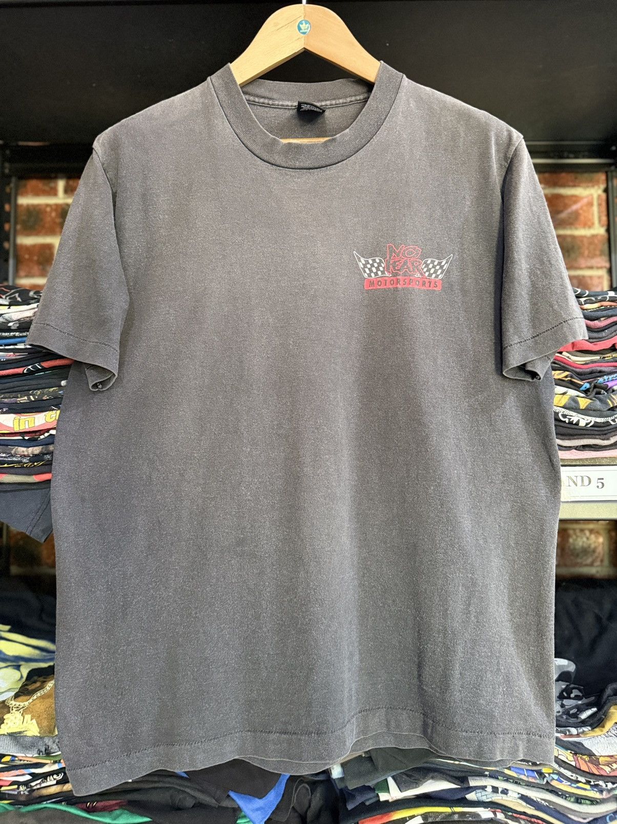No Fear Thrashed Vintage 90s No Fear Motorsports Racing Sun Faded T Size US L / EU 52-54 / 3 - 2 Thumbnail