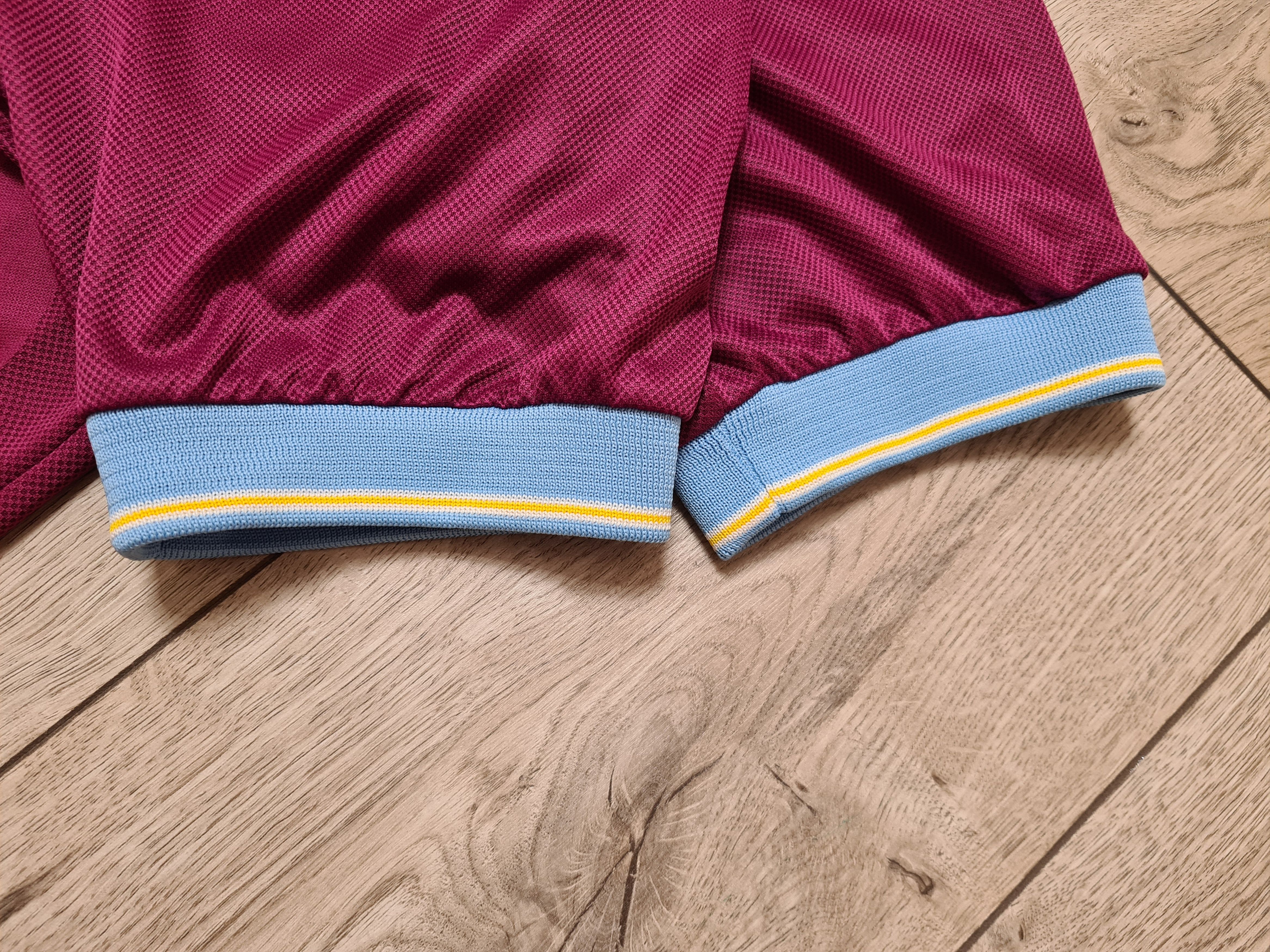 All Sport ASTON VILLA 2001 2002 HOME FOOTBALL SHIRT SOCCER JERSEY Size US M / EU 48-50 / 2 - 8 Thumbnail