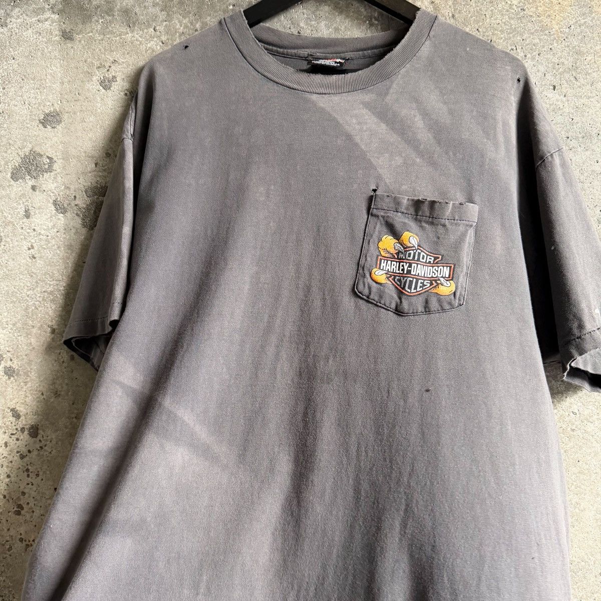 Harley Davidson 90s Vintage Single Stitch SUN FADED Harley Davidson T Shirt Size US XL / EU 56 / 4 - 1 Thumbnail