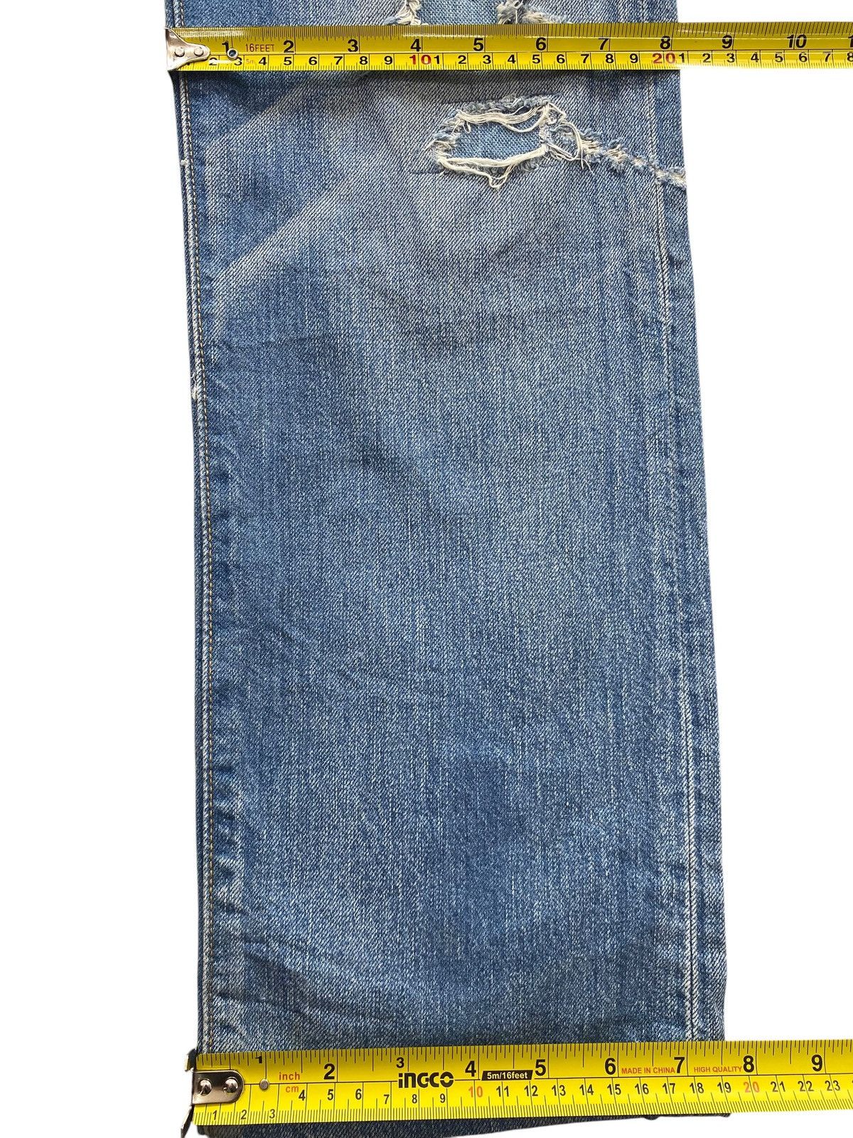 Levi's Levi’s 501 Distressed Whiskered Style Straight Leg Jeans Size US 29 - 9 Thumbnail