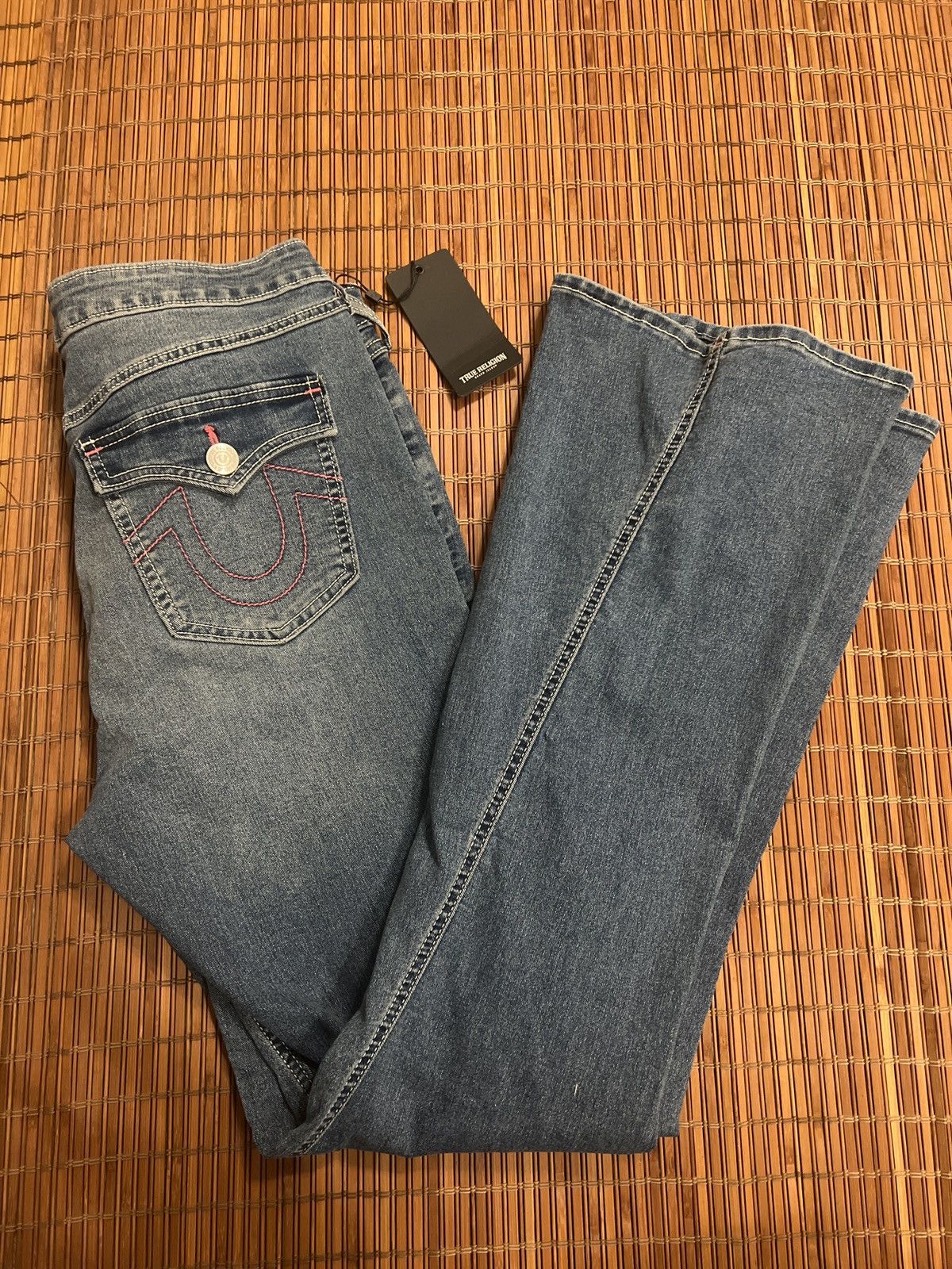 True Religion True Religion joey mid rise flap flare medium sunkissed wash Size 31" - 3 Thumbnail