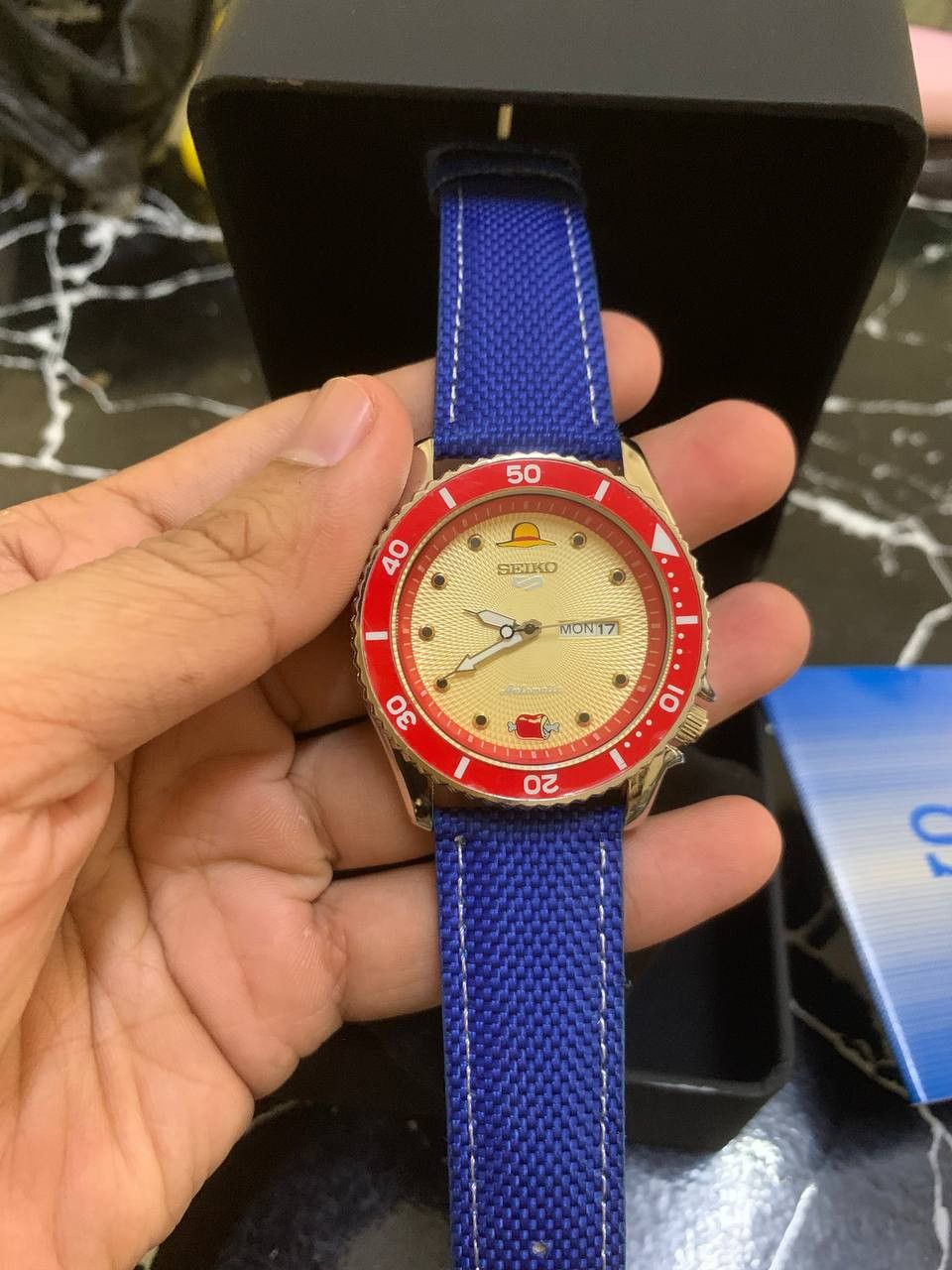 Seiko Rare One Piece Cross Seiko Quartz Watches New Size ONE SIZE - 1 Thumbnail