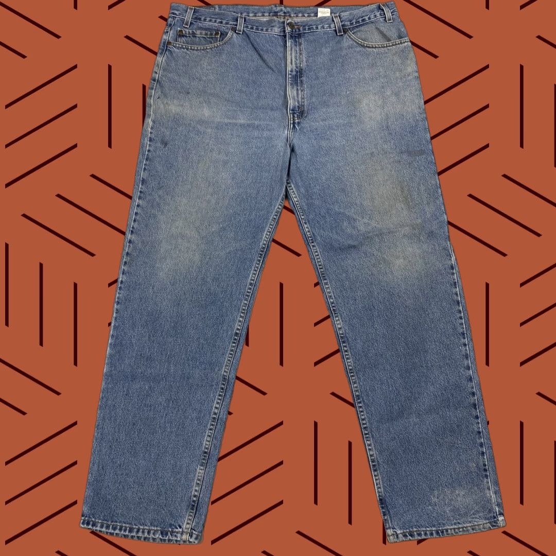 Levi's VINTAGE Levi's 540 Jeans Relaxed Fit 44x32 Blue Light Wash USA Mens Size US 44 / EU 60 - 1 Thumbnail