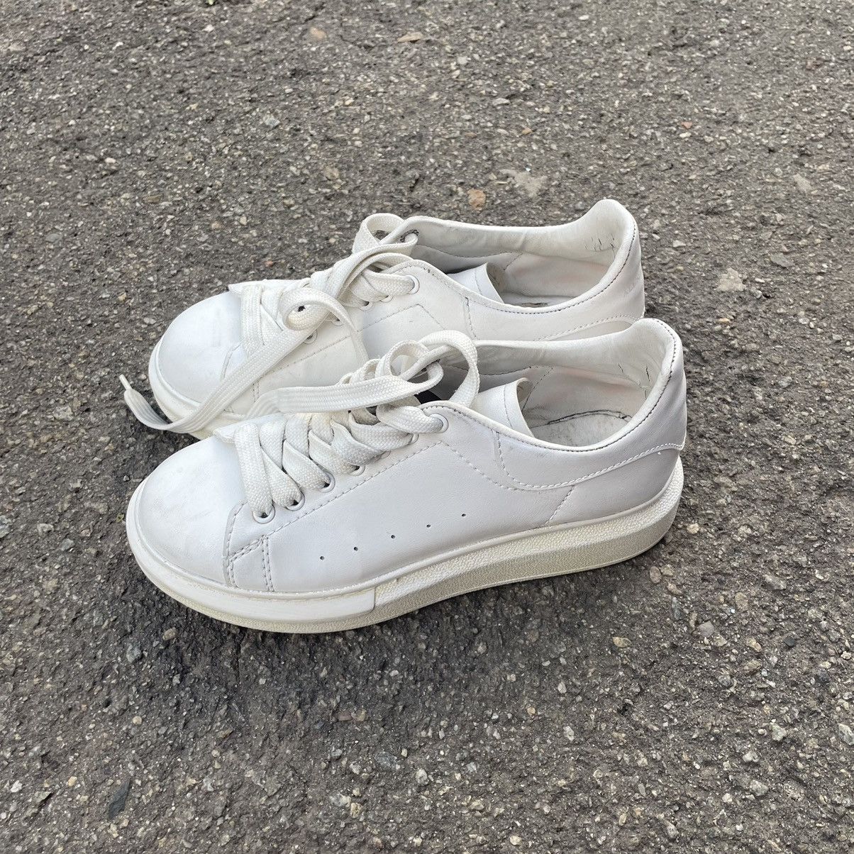 Designer Alexander McQUEEN sneakers SHOES classic old money luxury Size US 5.5 / EU 38 - 3 Thumbnail