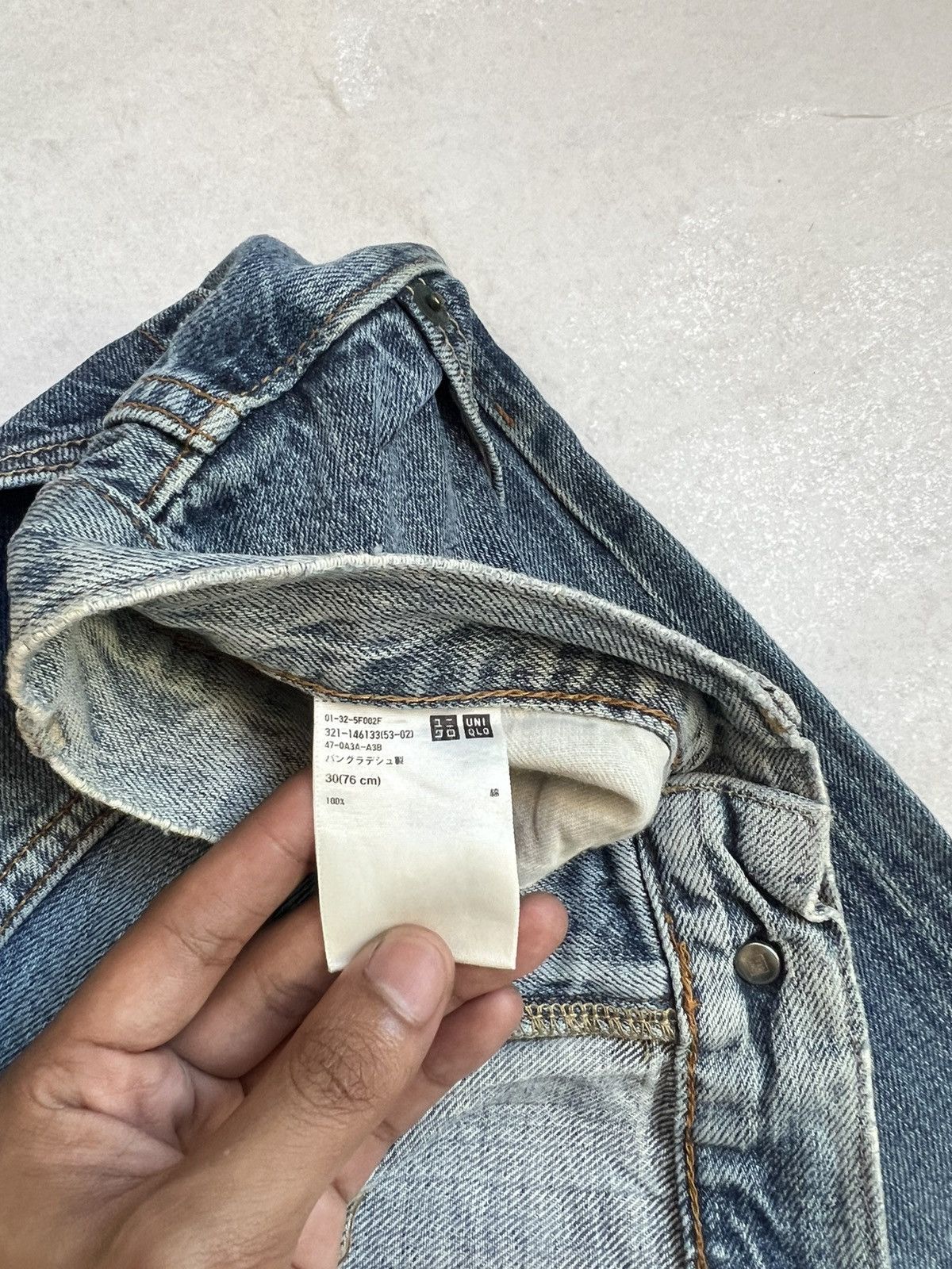 Uniqlo Uniqlo Selvedge Regular Fit Distressed Denim Size US 30 / EU 46 - 9 Thumbnail