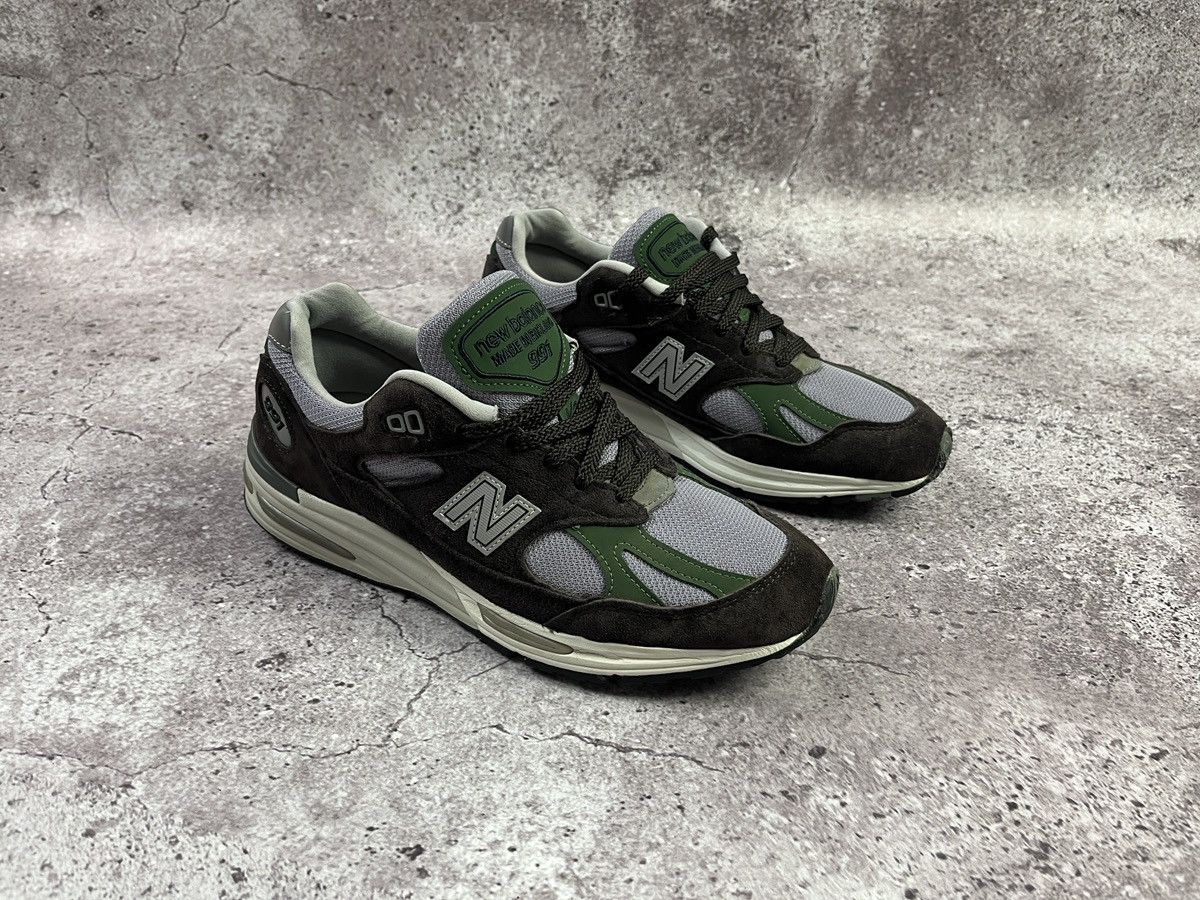 New Balance New Balance 991v2 MiUK Essentially Offbeat Pack Brown Size US 7.5 / EU 40-41 - 1 Thumbnail