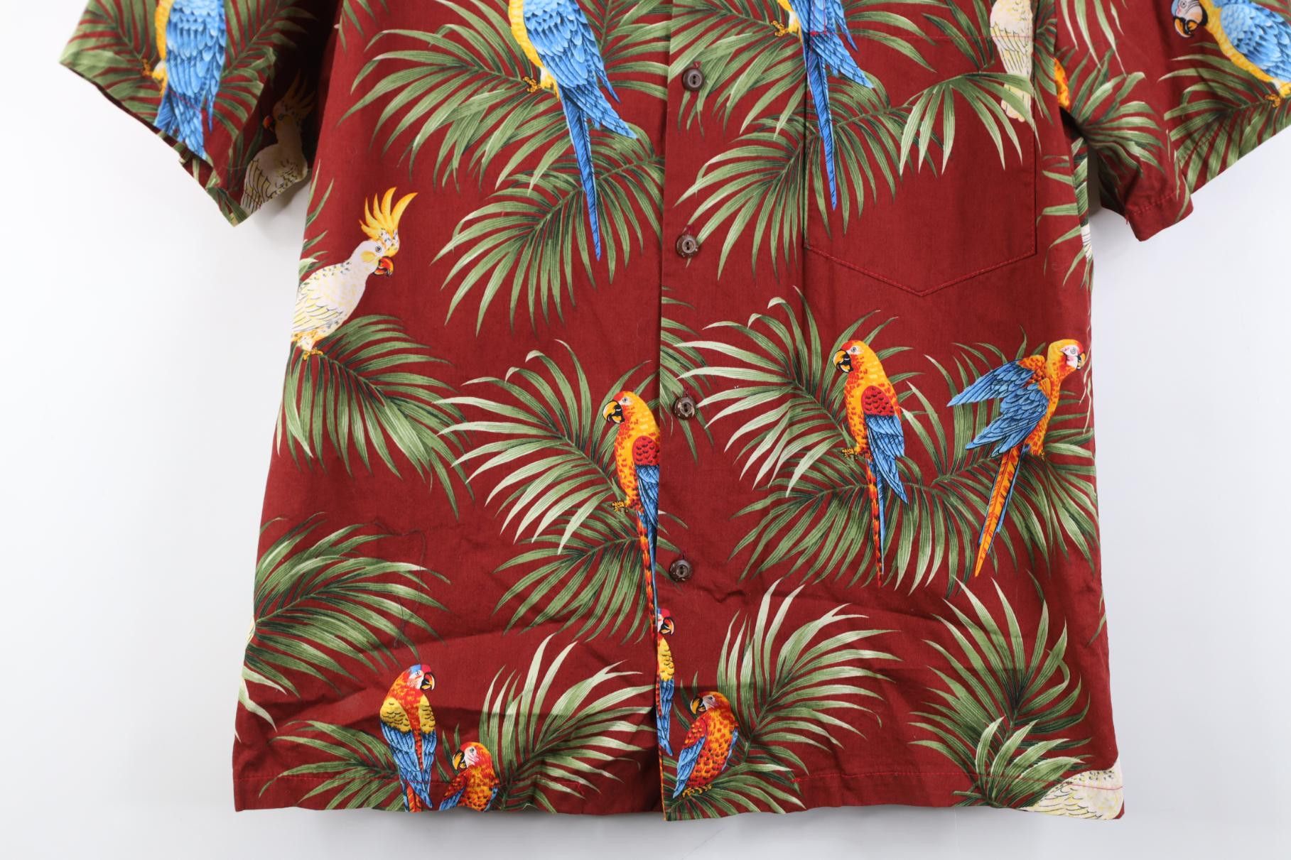 Vintage Vintage 90s Tom Selleck Hawaiian Camp Collar Button Shirt Size US S / EU 44-46 / 1 - 3 Thumbnail