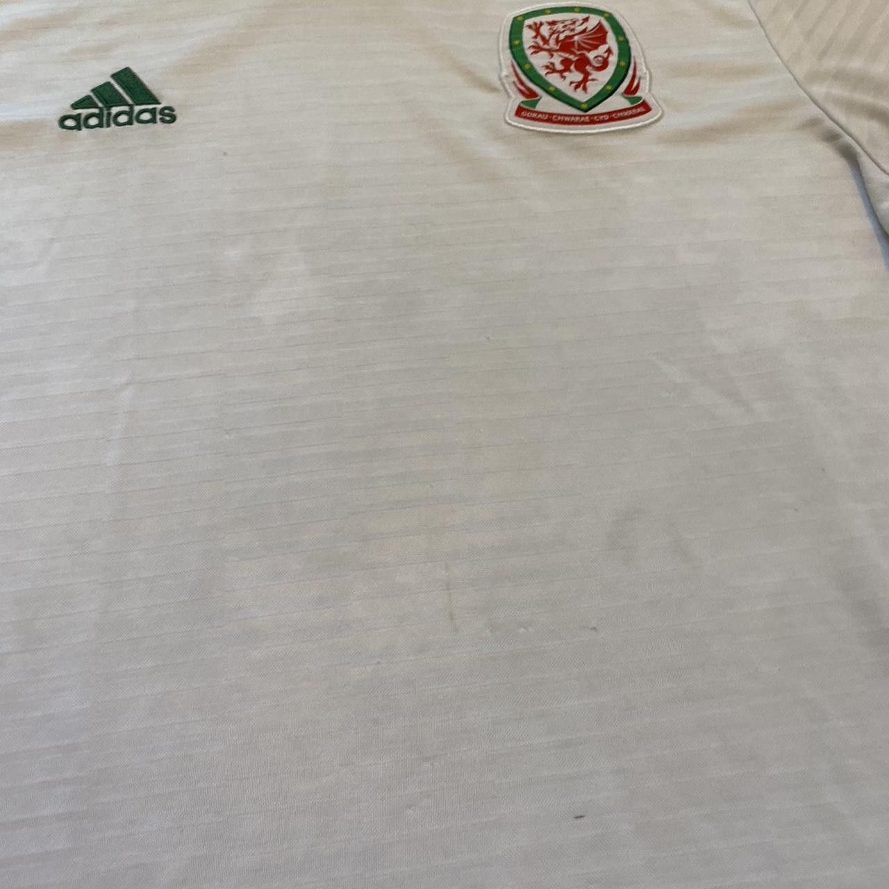 Adidas 2017-18 Wales Adidas Football Shirt Size US XL / EU 56 / 4 - 6 Thumbnail