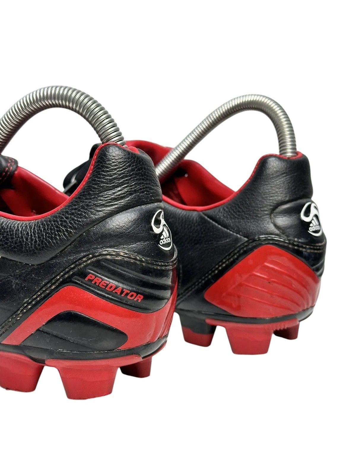 Vintage Adidas football trainers '07 release Predator Traxion TRX FG Size US 7 / EU 40 - 7 Thumbnail