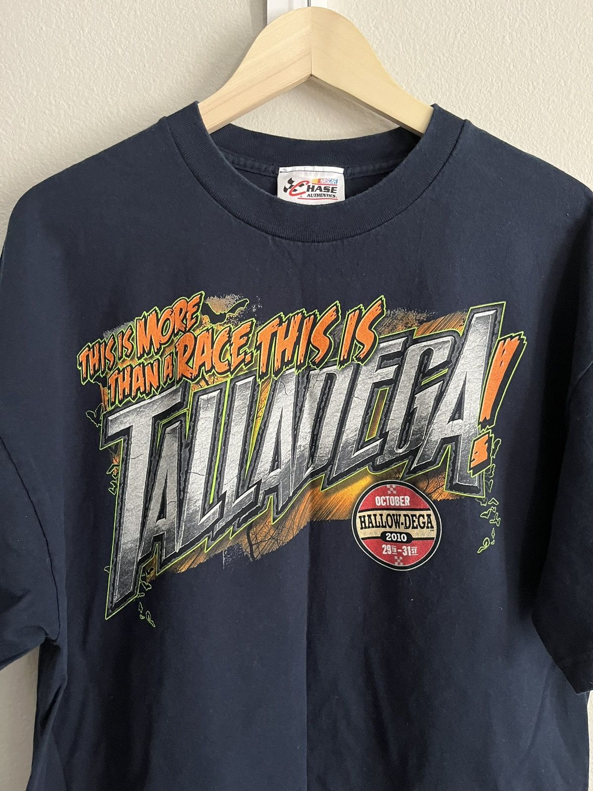 Vintage Vintage 2010 Talldega Chase Authentics Racing Tee Size US XL / EU 56 / 4 - 6 Thumbnail