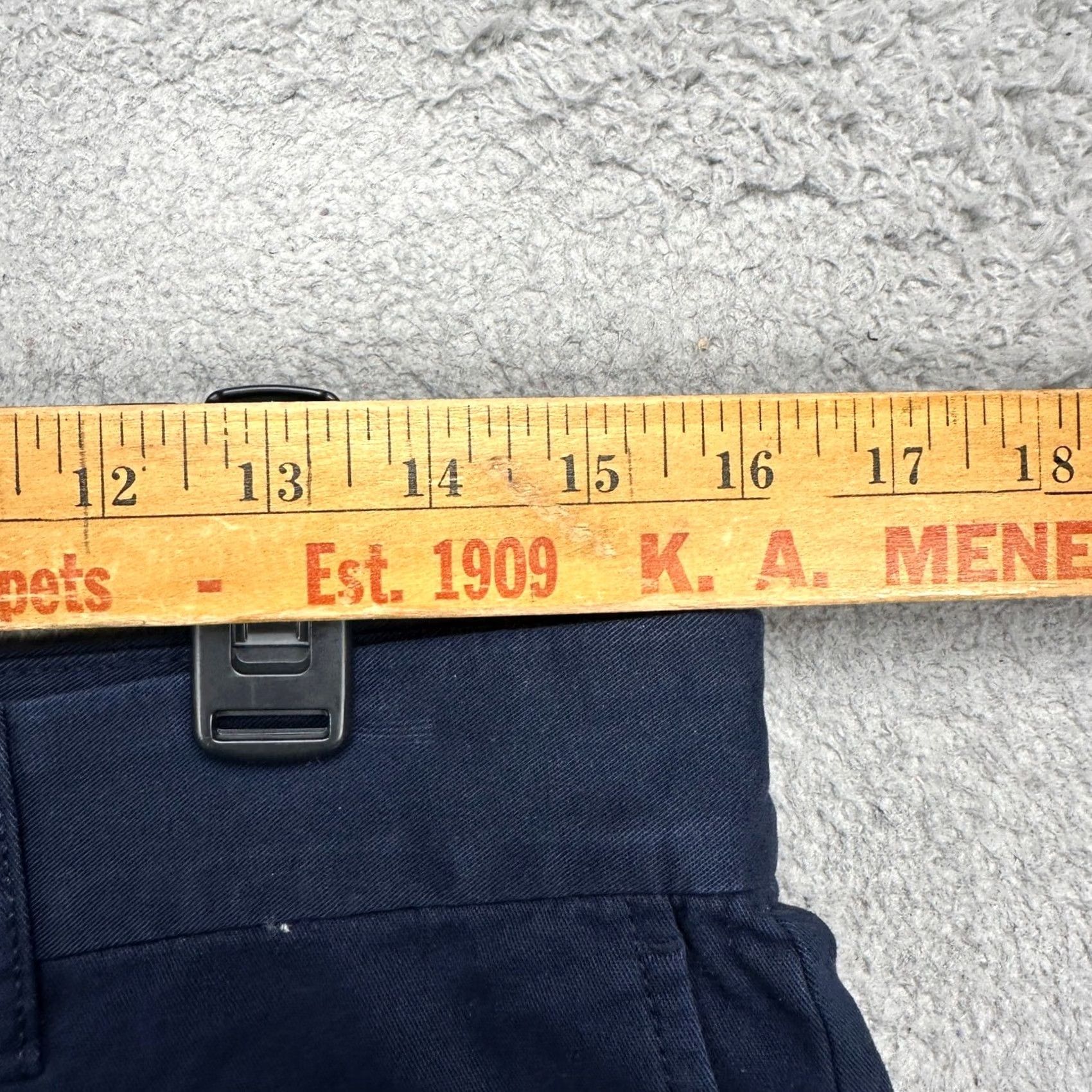 Old Navy Old Navy Mens 32 Khaki Shorts Dark Navy Blue Slim Fit Flat Front Stretch Pocket Size US 32 / EU 48 - 6 Thumbnail