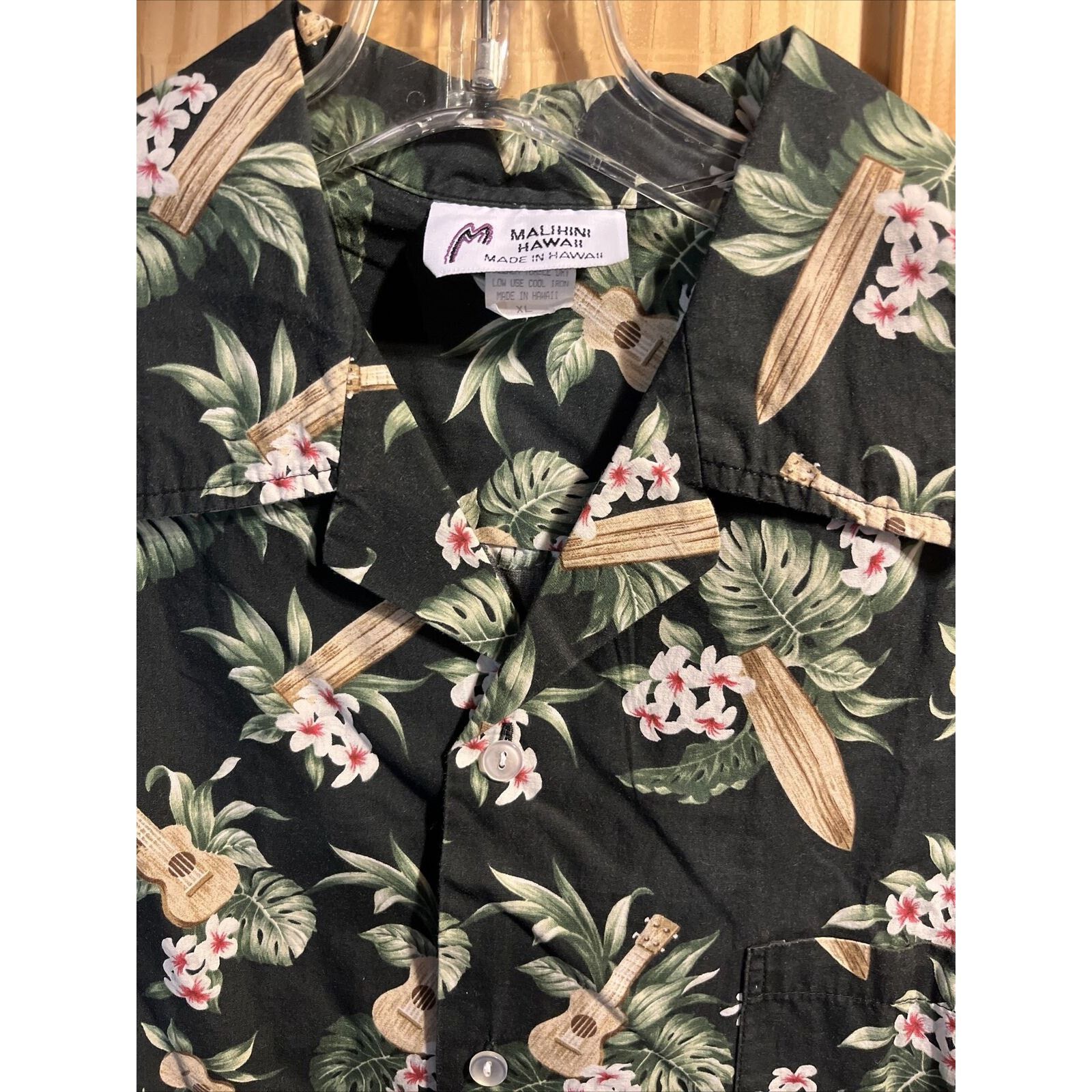 Other Malihini Vintage Men’s XL Black Floral Cotton Hawaiian Shirt Size US XL / EU 56 / 4 - 9 Thumbnail