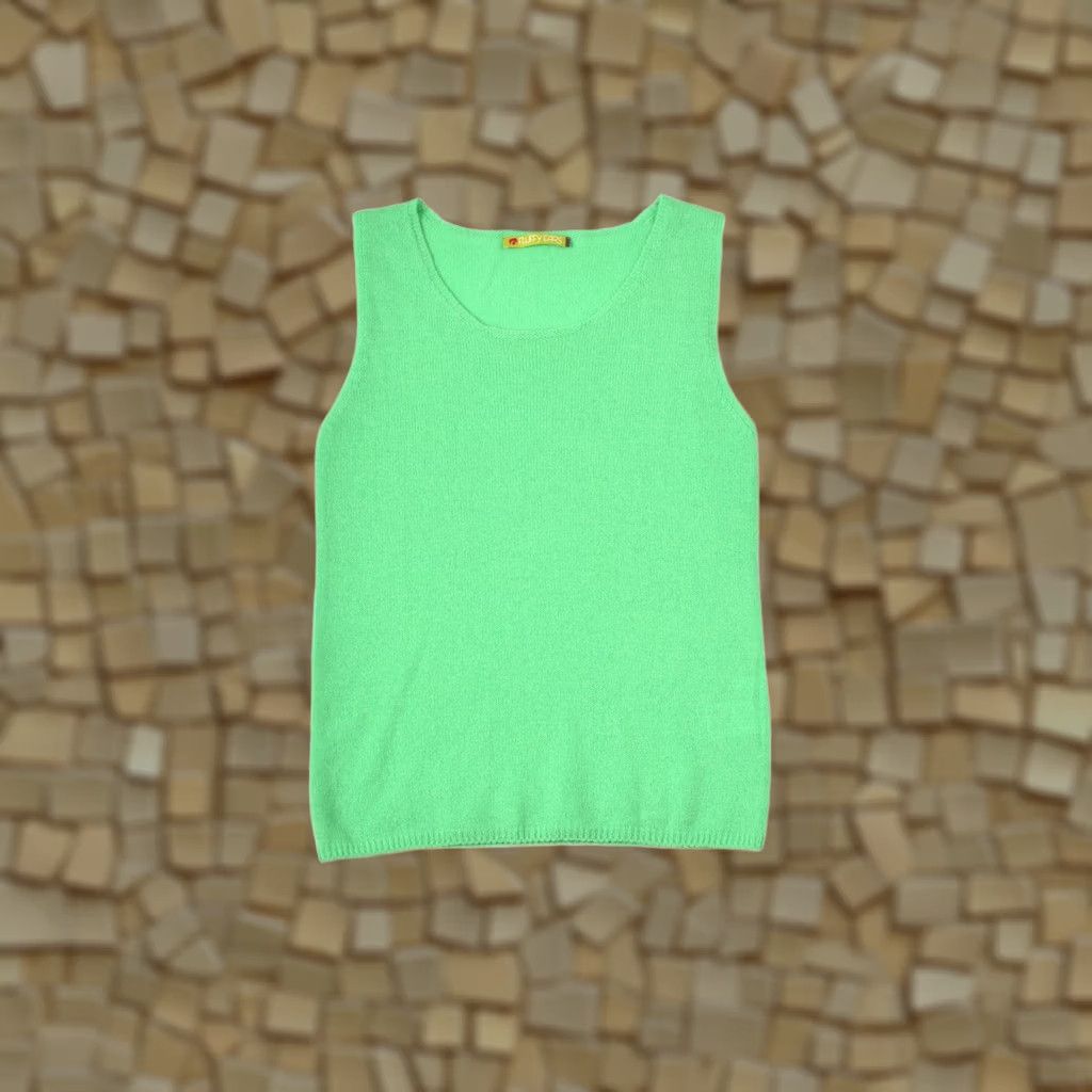 Sears Fluffy Ears Green Cashmere Vest Gilet Sweater 36 Size Women Sleeveless 100% Cashmere Size XS / US 0-2 / IT 36-38 - 1 Thumbnail