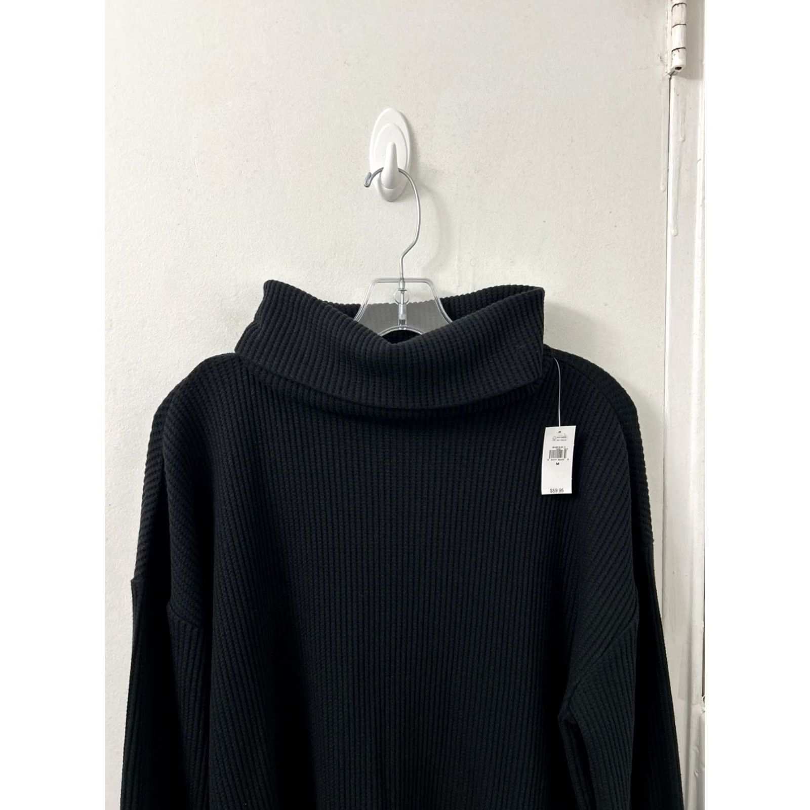 Gap Gap Womens M Black Thermal Waffle Knit Turtleneck Pullover Sweater NWT Size M / US 6-8 / IT 42-44 - 2 Thumbnail