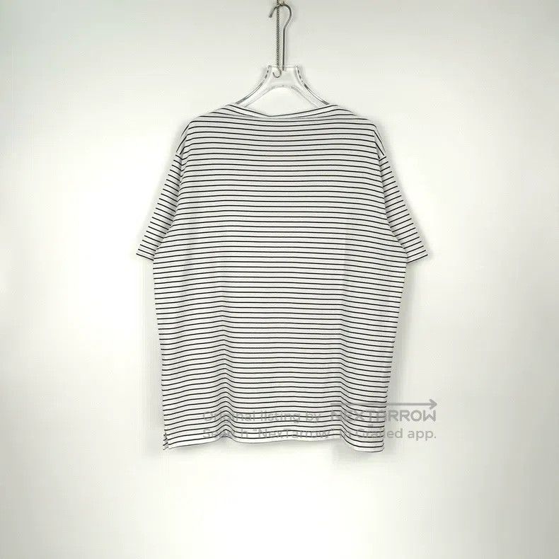 Prada Prada White striped patch letter triangle label short slee Size US XS / EU 42 / 0 - 4 Thumbnail
