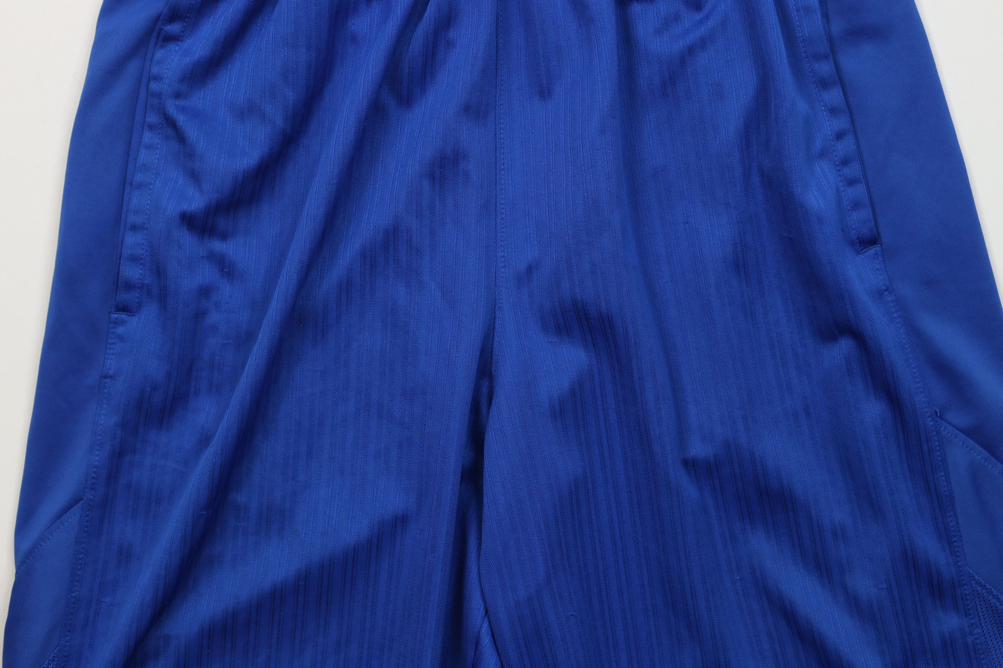 Nike Vintage Y2K Nike Striped Dazzle Basketball Shorts Blue Size US 30 / EU 46 - 3 Thumbnail