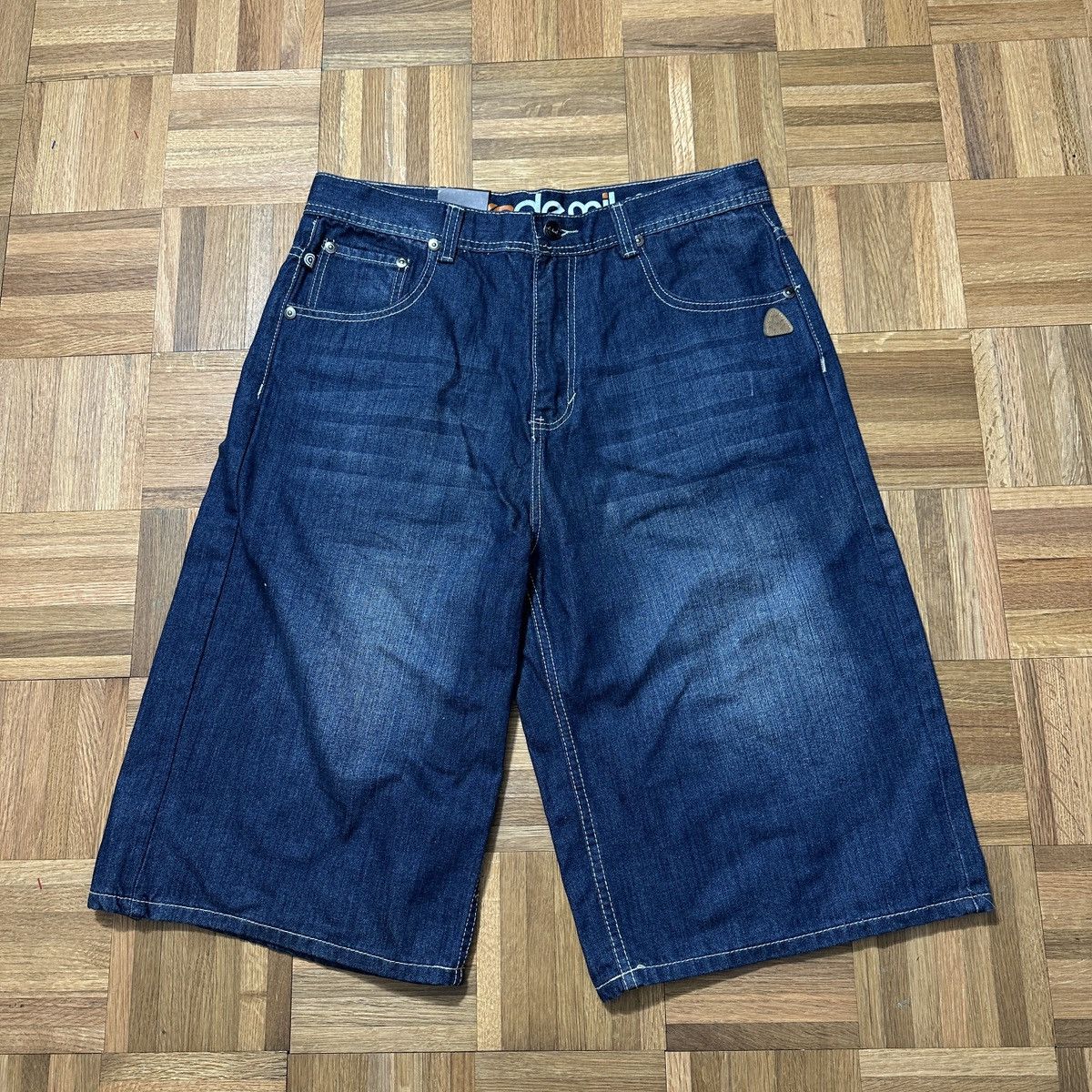 Akademiks Vintage Akademiks jean shorts Size US 34 / EU 50 - 1 Thumbnail