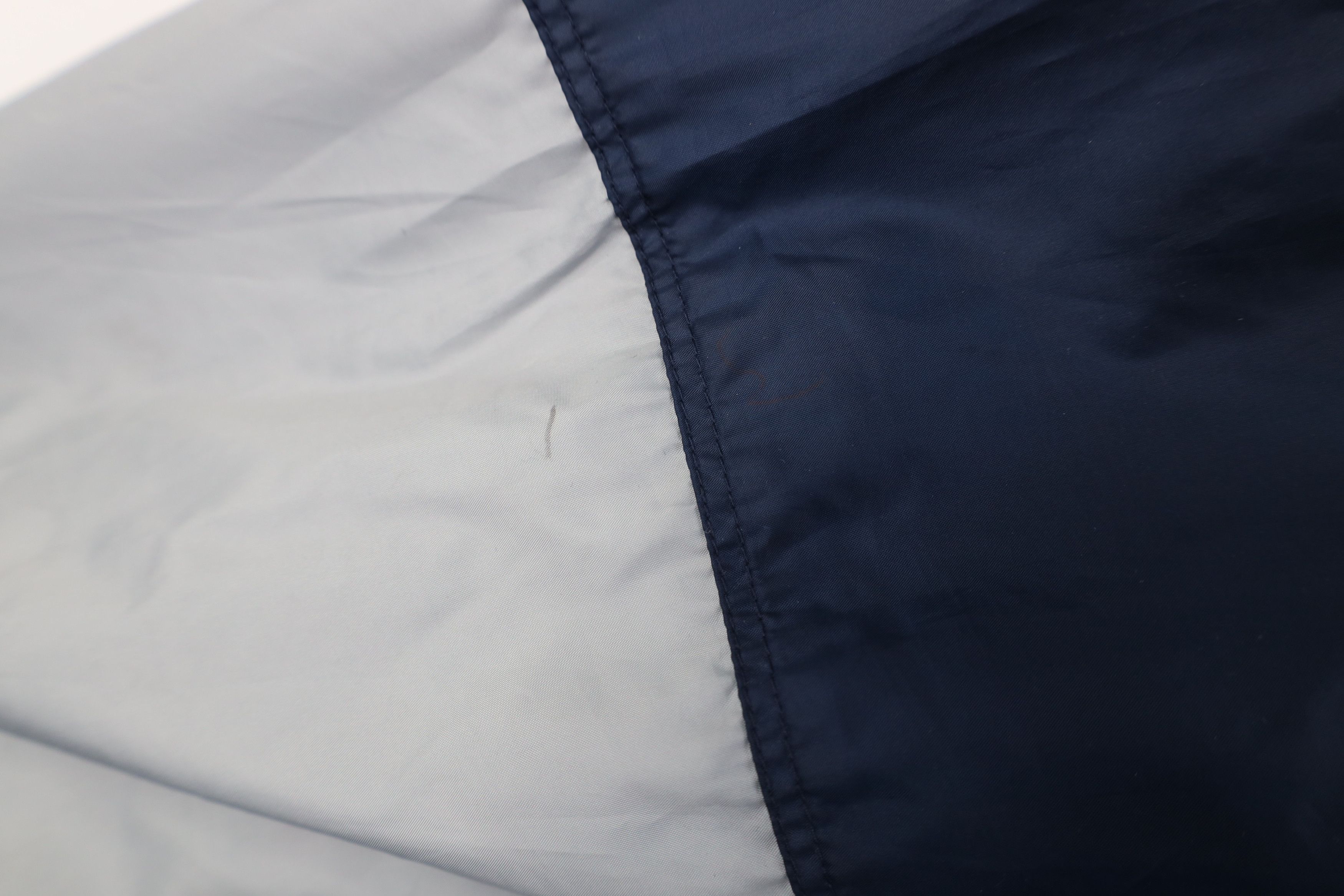 Columbia Columbia Notre Dame University Hooded Windbreaker Jacket Size US M / EU 48-50 / 2 - 8 Thumbnail