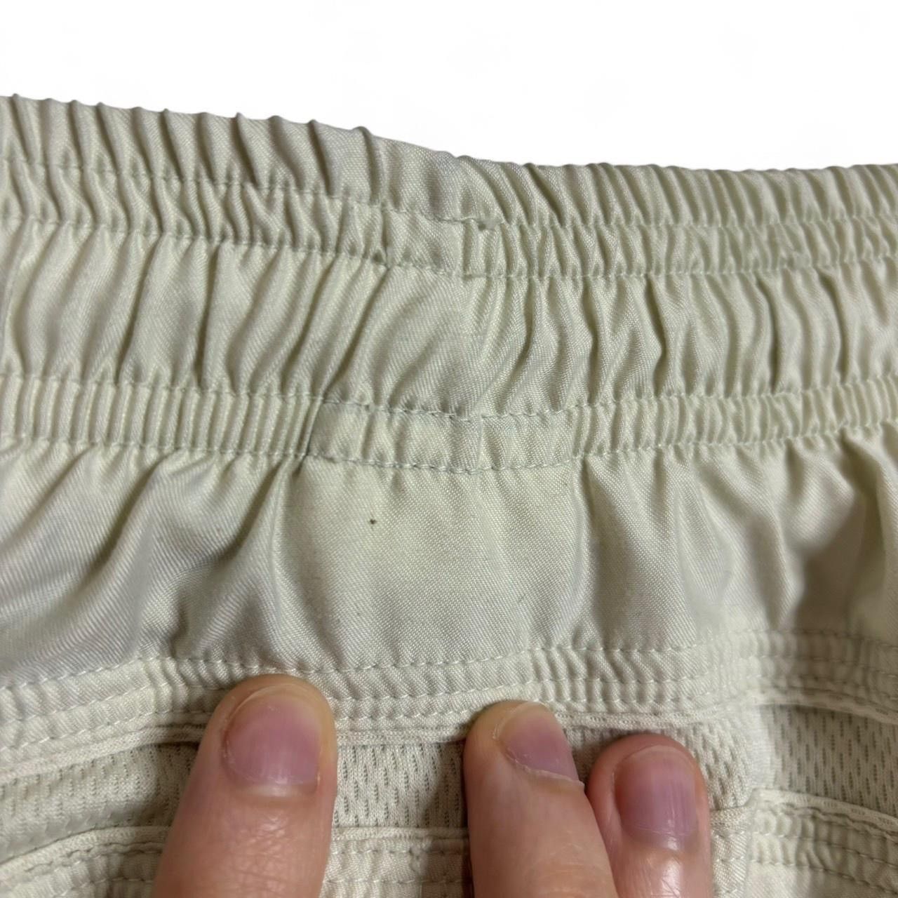 Vintage Vintage 90s Louis Garneau Cream Sports Shorts Size US 30 / EU 46 - 8 Thumbnail