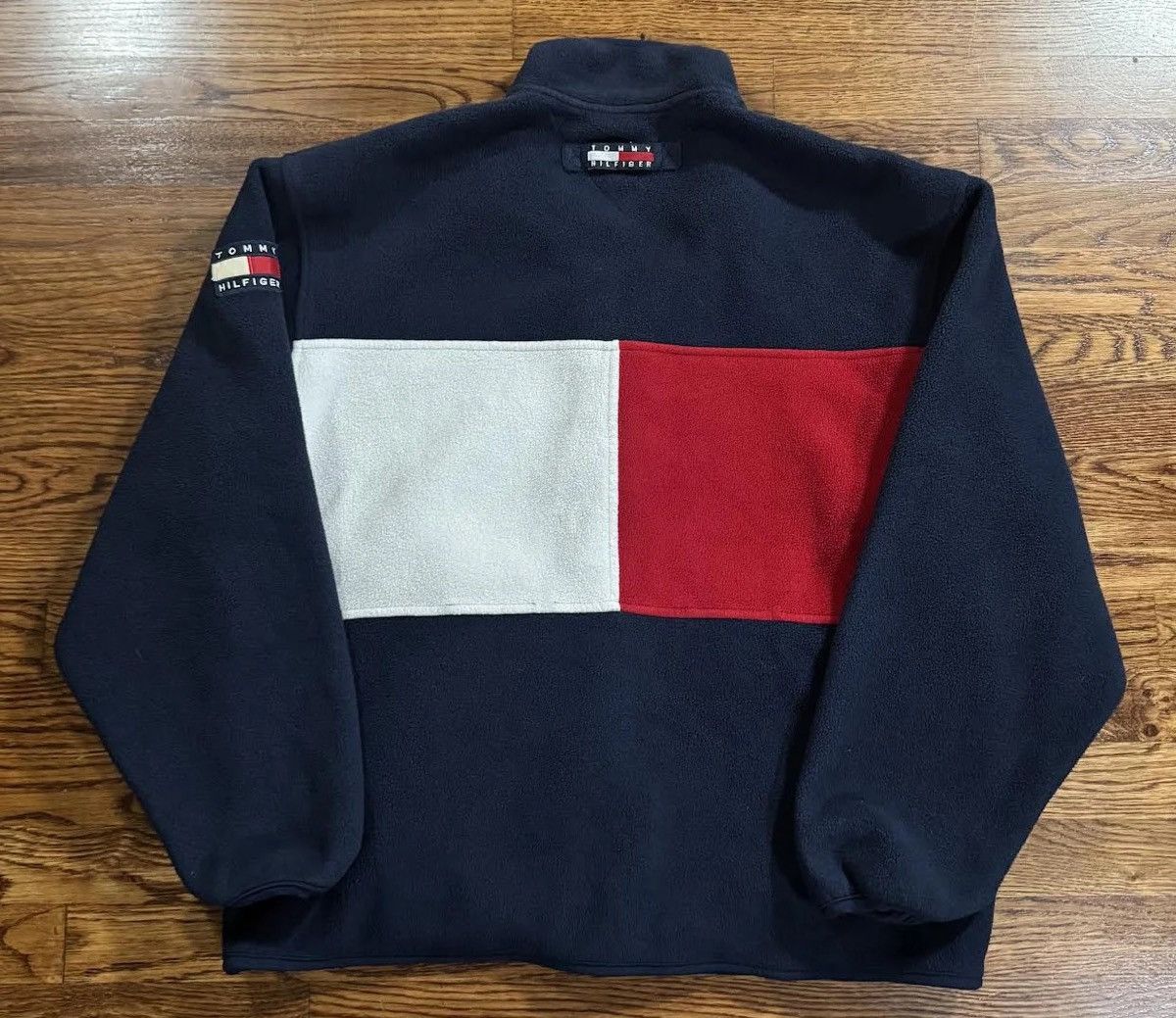 Tommy Hilfiger Vintage Tommy Hilfiger Fleece Jacket (Size L) Size US L / EU 52-54 / 3 - 3 Thumbnail