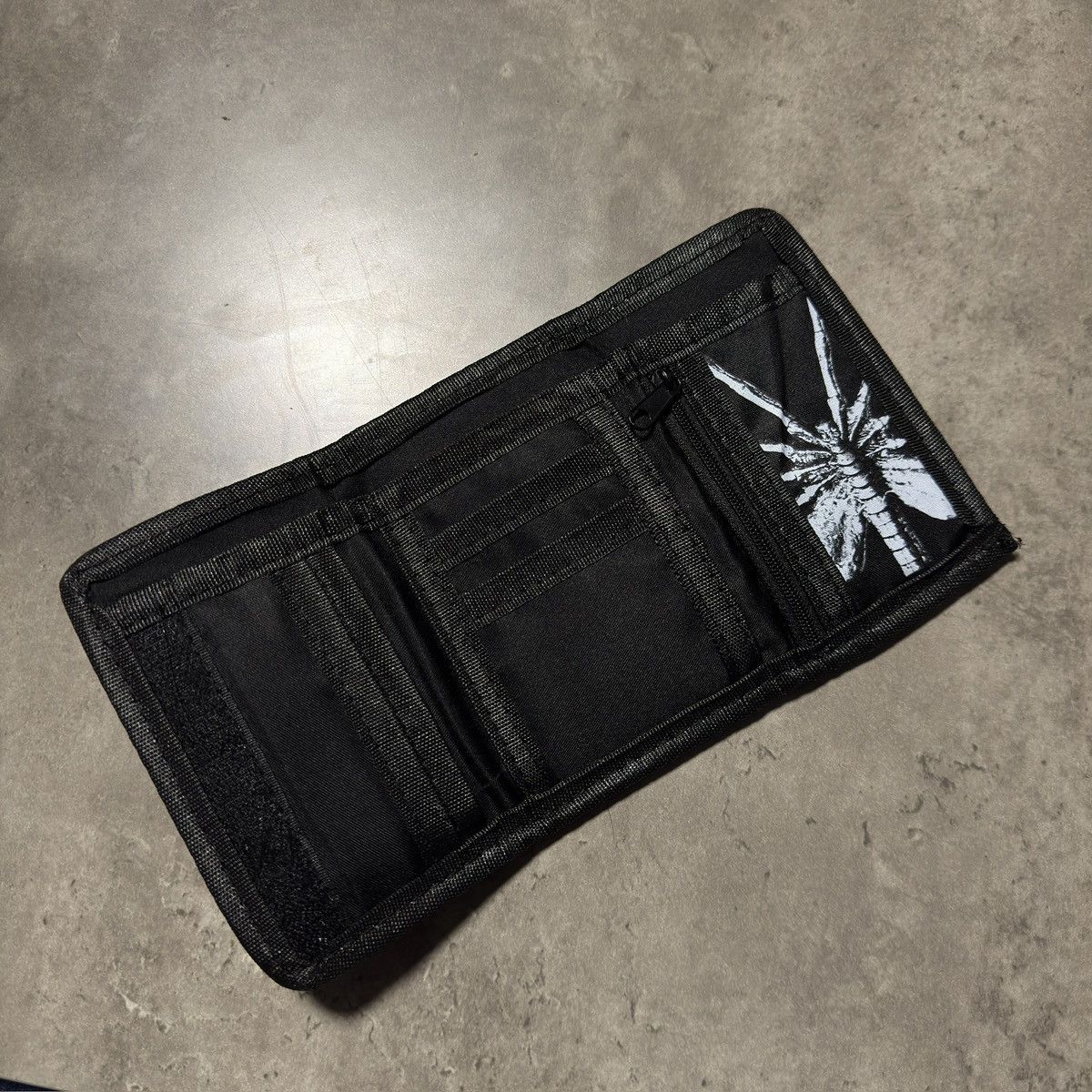 4GSELLER Alien Facehugger Skull Wallet Black Trifold Velcro Nylon Size ONE SIZE - 3 Thumbnail