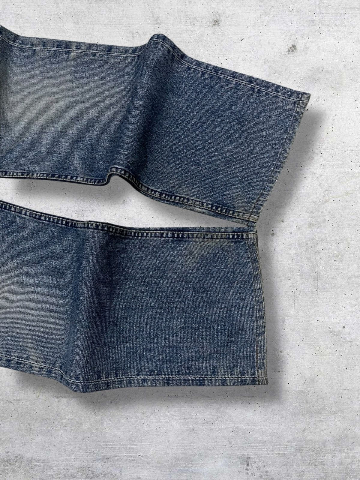 Levi's Vintage Clothing VINTAGE 504 LEVIS USA DESIGNER 90S BLUE WASHED OG DENIM Size US 29 - 5 Thumbnail