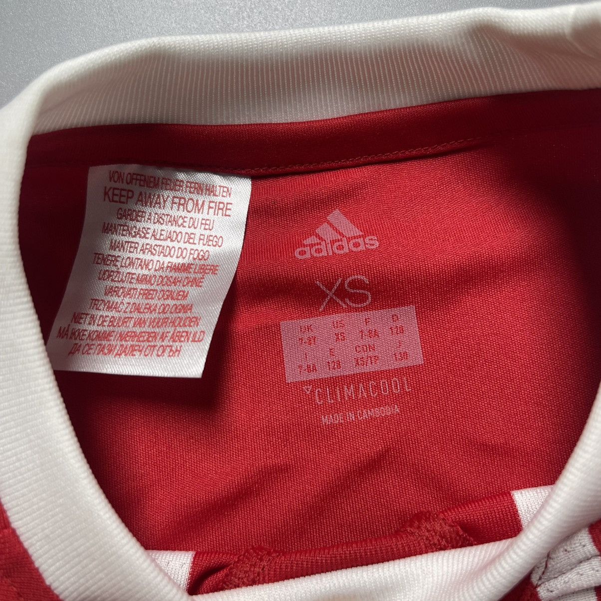 Adidas XS KIDS SIZE BAYERN ADIDAS 2017/2018 SOCCER JERSEY #11 JAMES Size US XXS / EU 40 - 4 Thumbnail