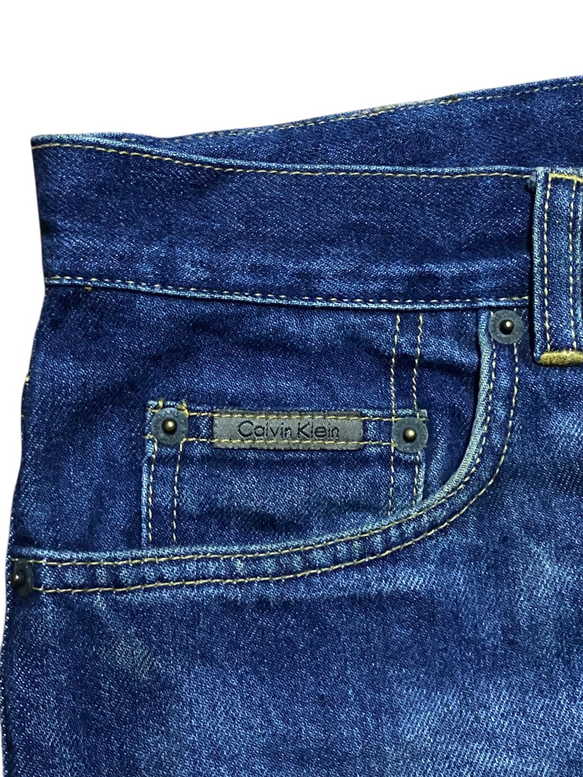 Calvin Klein 205W39NYC Vintage Calvin Klein Mud Wash Distressed Loose Jeans Size US 30 / EU 46 - 8 Thumbnail