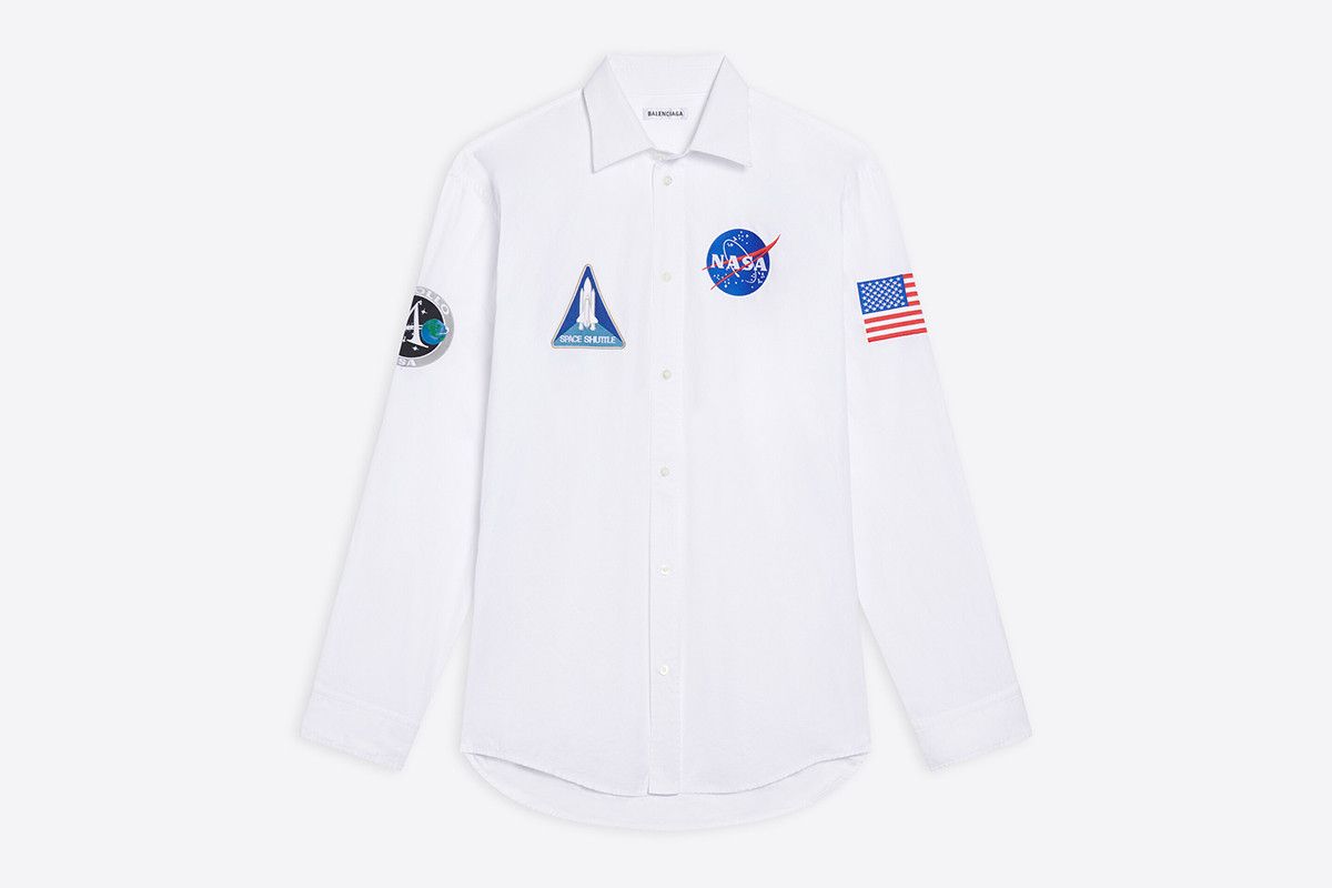 image of Balenciaga O1Mt1Gz0524 Space Shirt In White, Men's (Size XS)