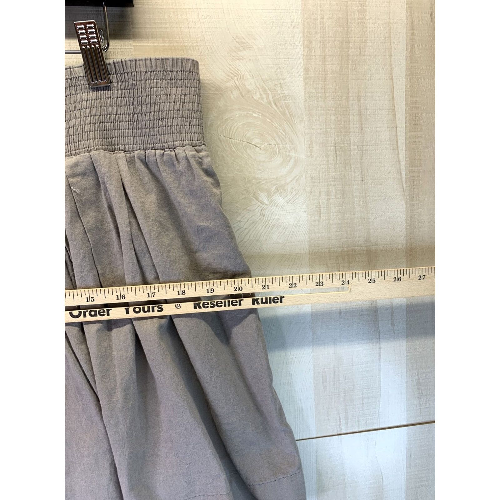 Banana Republic Banana Republic Women's XL Tan Pleated Front Lightweight Skirt Size 40" / US 18 - 3 Thumbnail