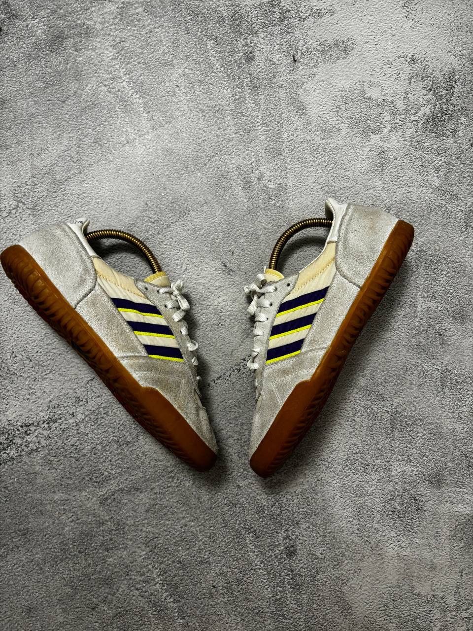 Adidas × Vintage Adidas vintage 90s distressed low top sneakers Size US 7 / EU 40 - 2 Thumbnail