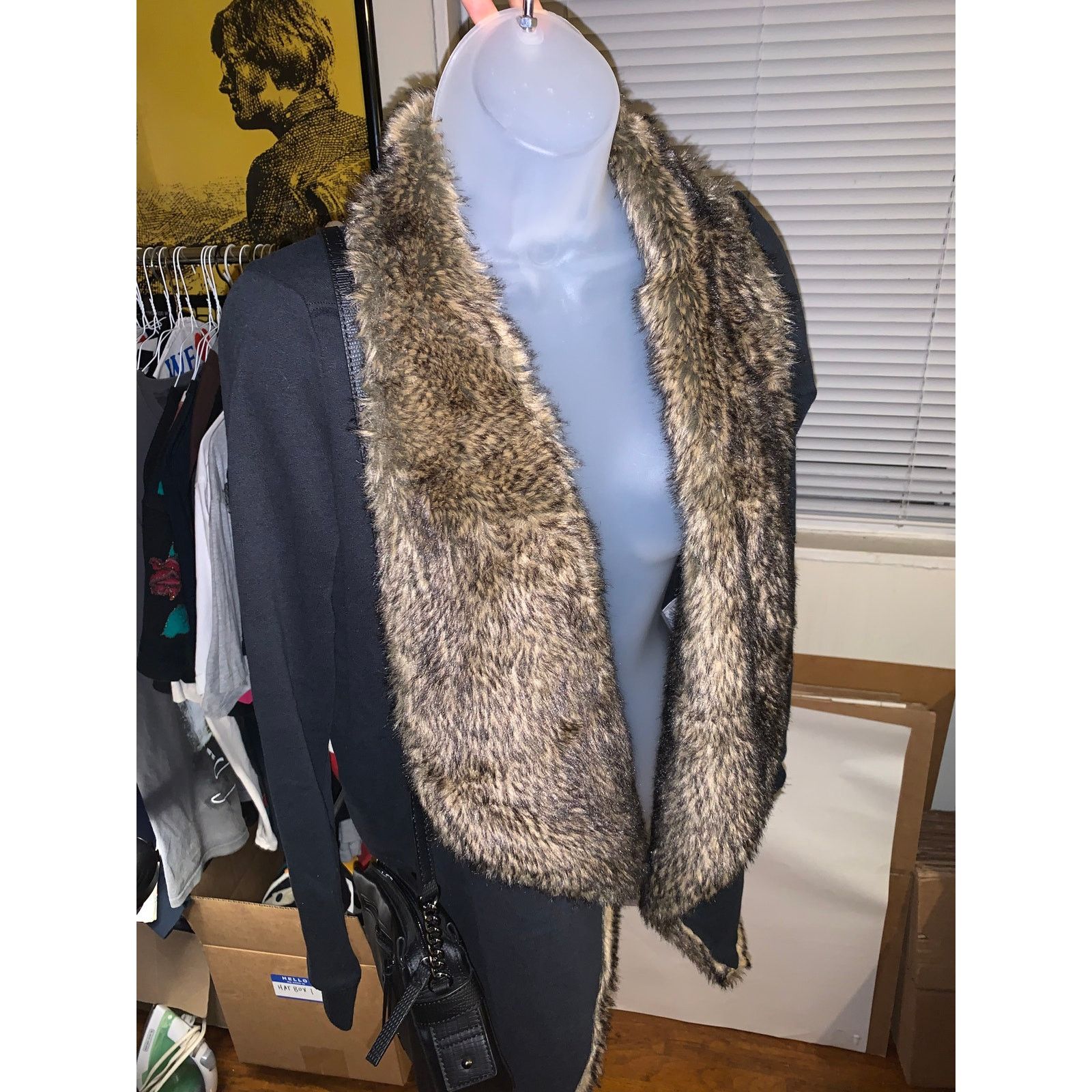 Hollister Hollister Faux Fur Collar Black Cardigan Womens XS Y2K Cozy Size XS / US 0-2 / IT 36-38 - 1 Thumbnail