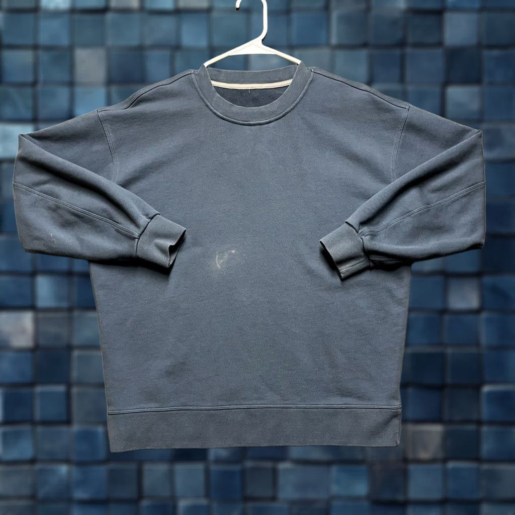 Lululemon Lululemon Perfectly Oversized Crew Sweatshirt Blue Size 8 Cotton Terry Relaxed Women Size M / US 6-8 / IT 42-44 - 1 Thumbnail