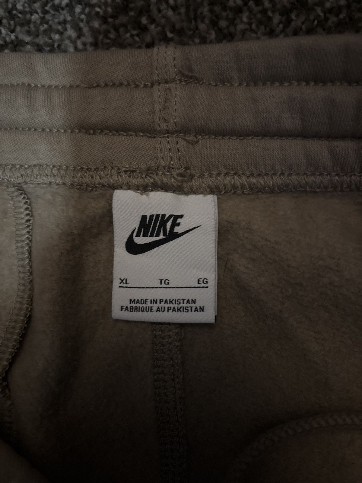 Nike Desert Nike sweatpants Size US 38 / EU 54 - 3 Thumbnail