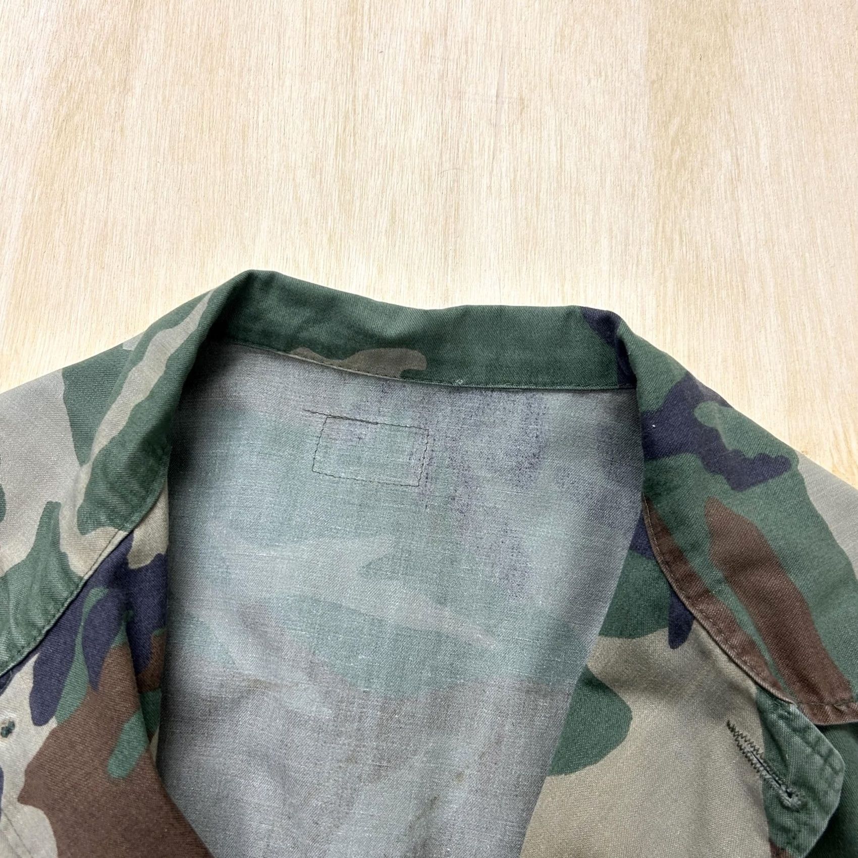 Vintage Camo Field Jacket Mens L Green Cotton Button Pockets Outdoor Workwear Size US L / EU 52-54 / 3 - 4 Thumbnail