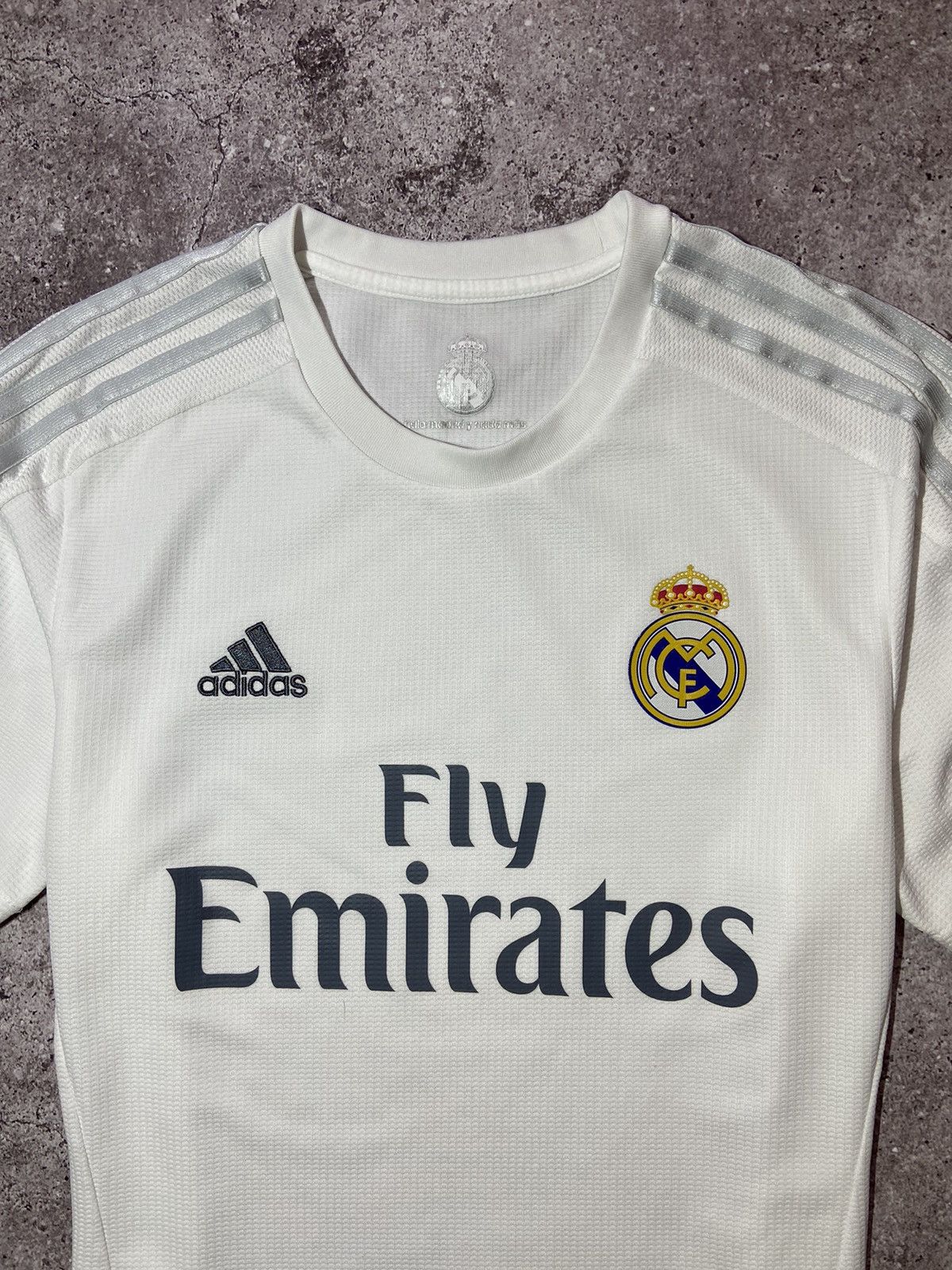 Vintage 💥Real Madrid vintage adidas football jersey t-shirt‼️ Size US M / EU 48-50 / 2 - 2 Thumbnail