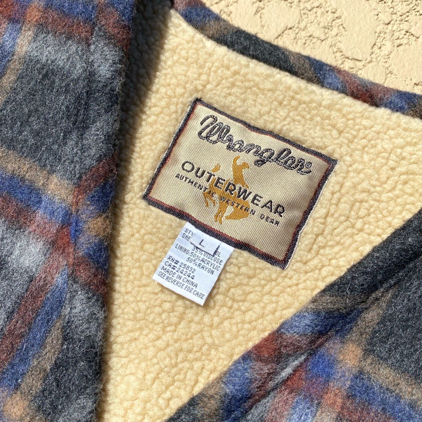 Wrangler VINTAGE Wrangler Wool Vest Sherpa Lined Western Cowboy Sz L Wool Vest Denim Blue Sherpa Lined Men Vest Wrangler No Fault Western Theme Mens Size US L / EU 52-54 / 3 - 3 Thumbnail