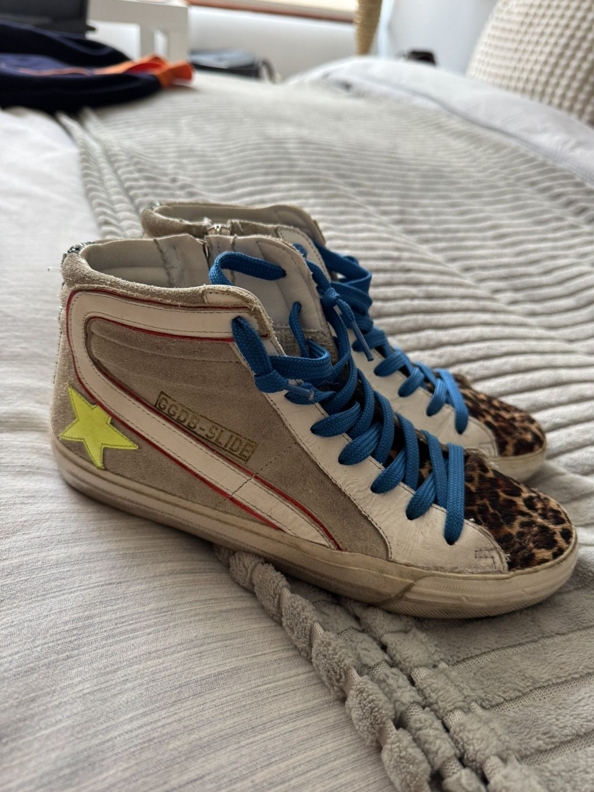 Golden Goose Golden Goose Slide Sneakers Blue Laces Leopard Print Size US 7 / IT 37 - 8 Thumbnail
