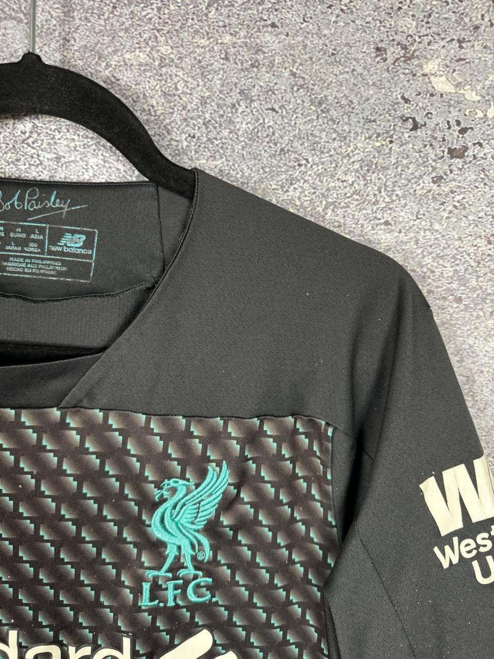 New Balance × Vintage Vintage Liverpool 2019/20 Third NB Soccer Jersey Blokcore Size US M / EU 48-50 / 2 - 7 Thumbnail
