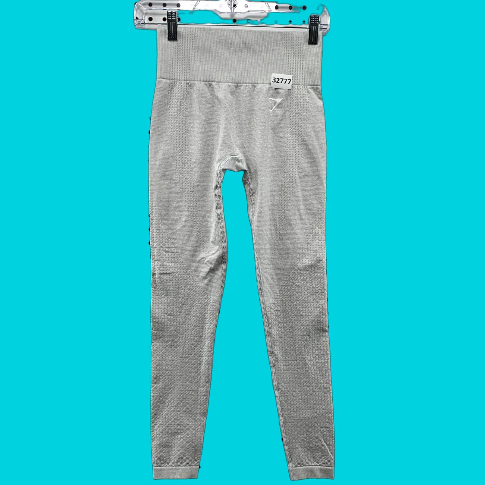 Gymshark GymShark Leggings Womens XS Gray WorkOut Yoga Fit 23x23.5 Small Inseam 24 in Skinny Shaping Compression Activewear Size 26" / US 2 / IT 38 - 1 Thumbnail