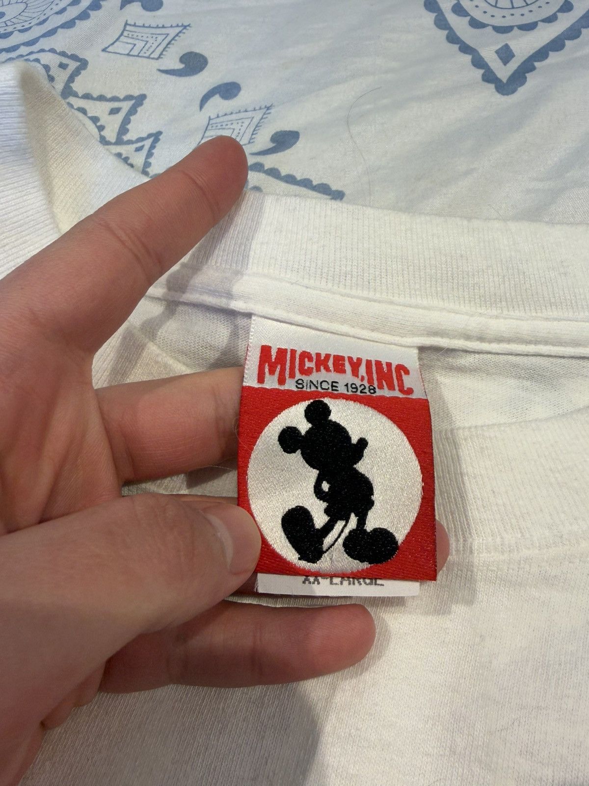 Disney Vintage Disney Shirt XL Size US XL / EU 56 / 4 - 5 Thumbnail
