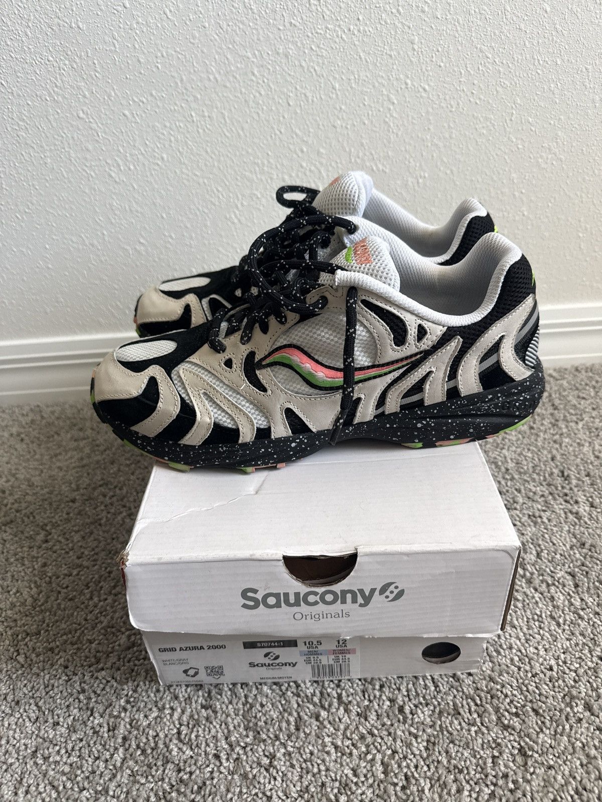 Saucony Grid Azura 2000 “OtherWorld” Size US 10.5 / EU 43-44 - 5 Thumbnail