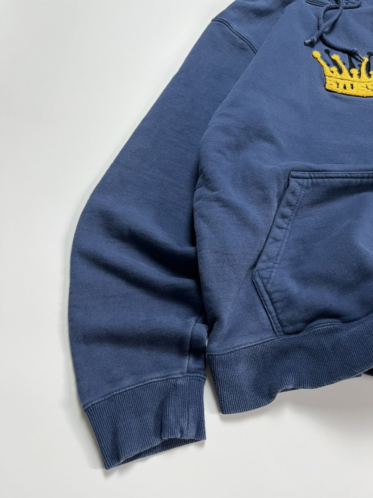 Stussy Stussy Chenille Crown Applique Hoodie Navy Blue Size US M / EU 48-50 / 2 - 2 Thumbnail