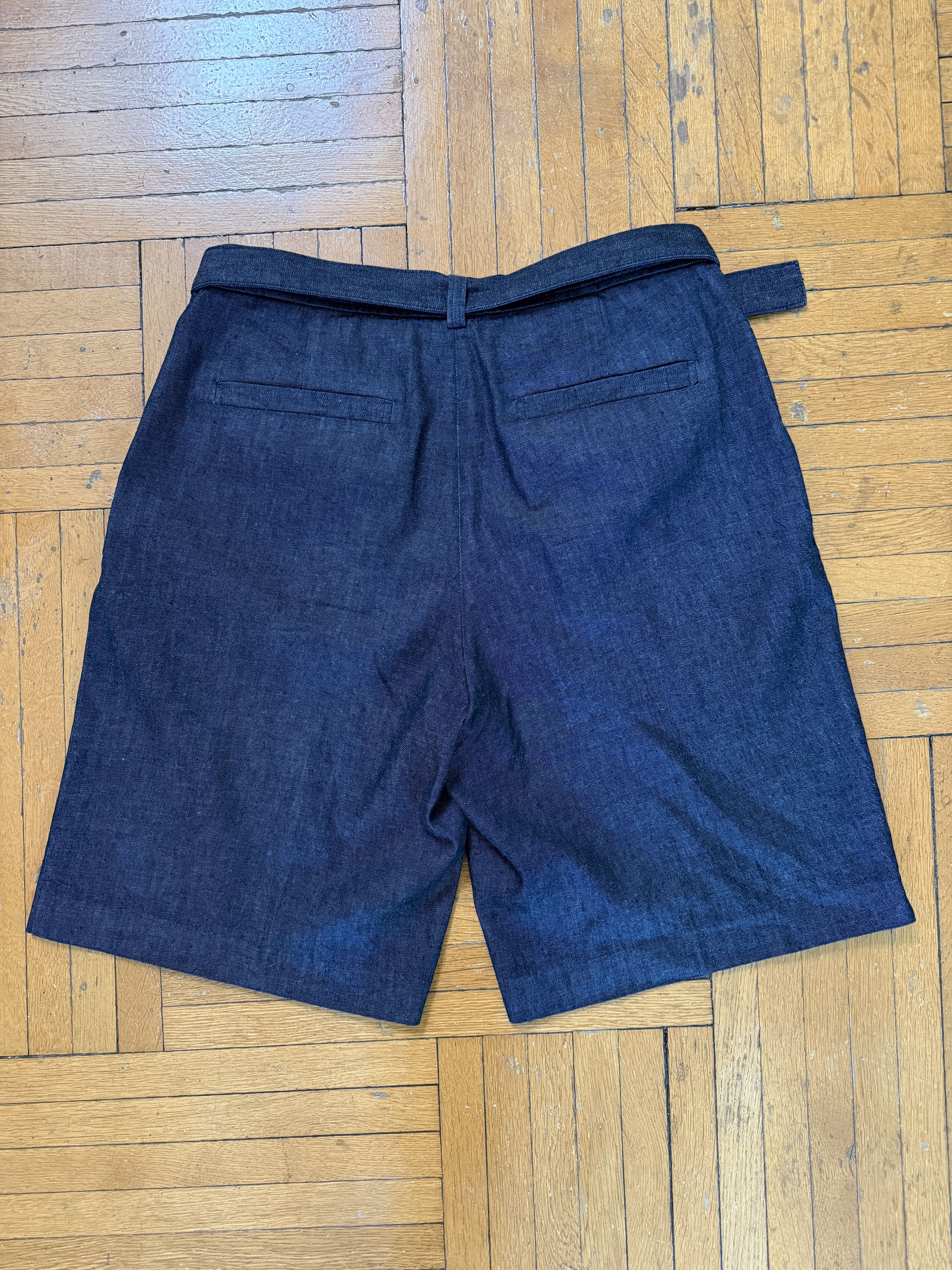 Cos Pleated Organic Cotton Denim Shorts Size US 34 / EU 50 - 5 Thumbnail