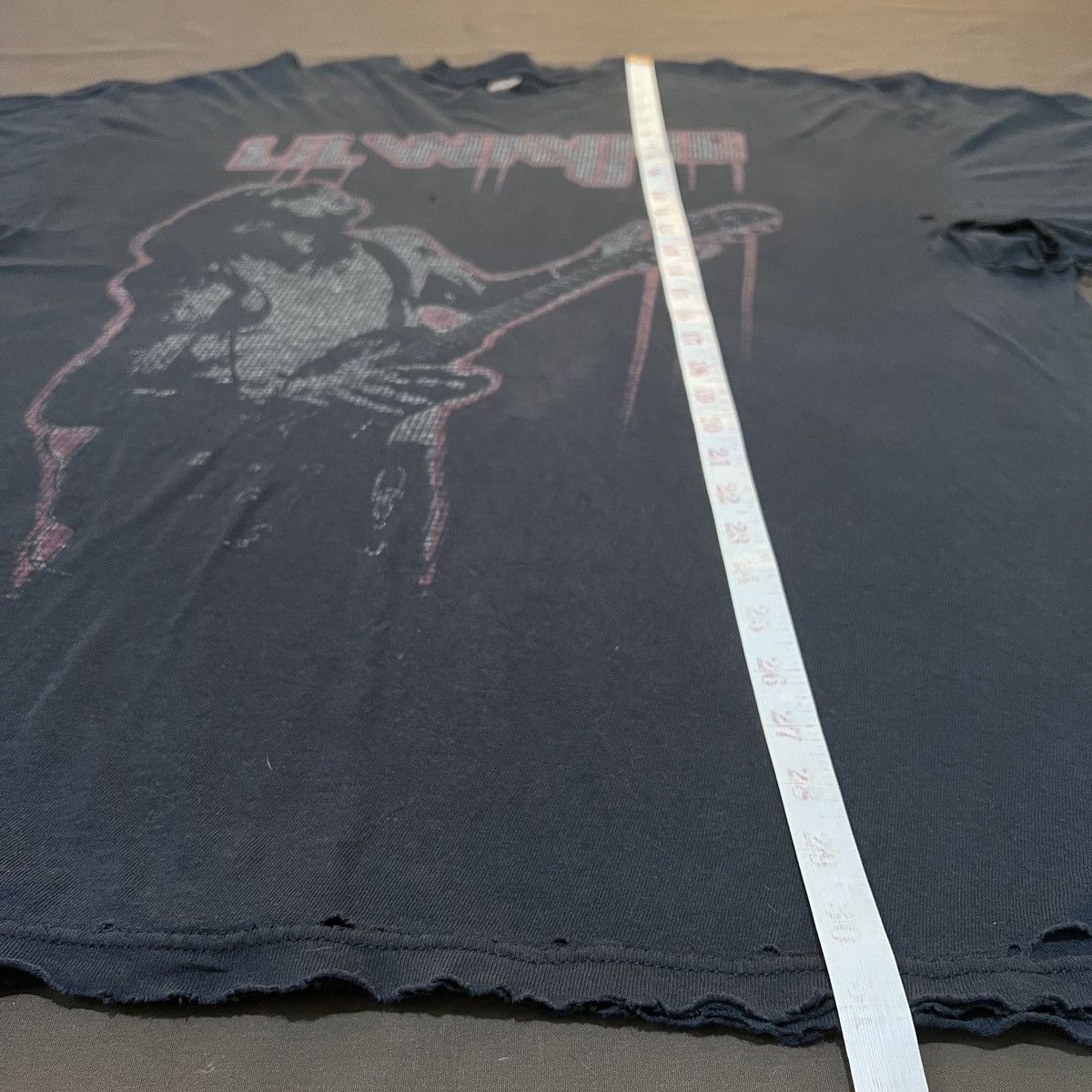 Rap Tees × Vintage Vintage Y2K 2011 Lil Wayne Promo Tour Tee 2XL Faded Thrashed Size US XXL / EU 58 / 5 - 17 Thumbnail