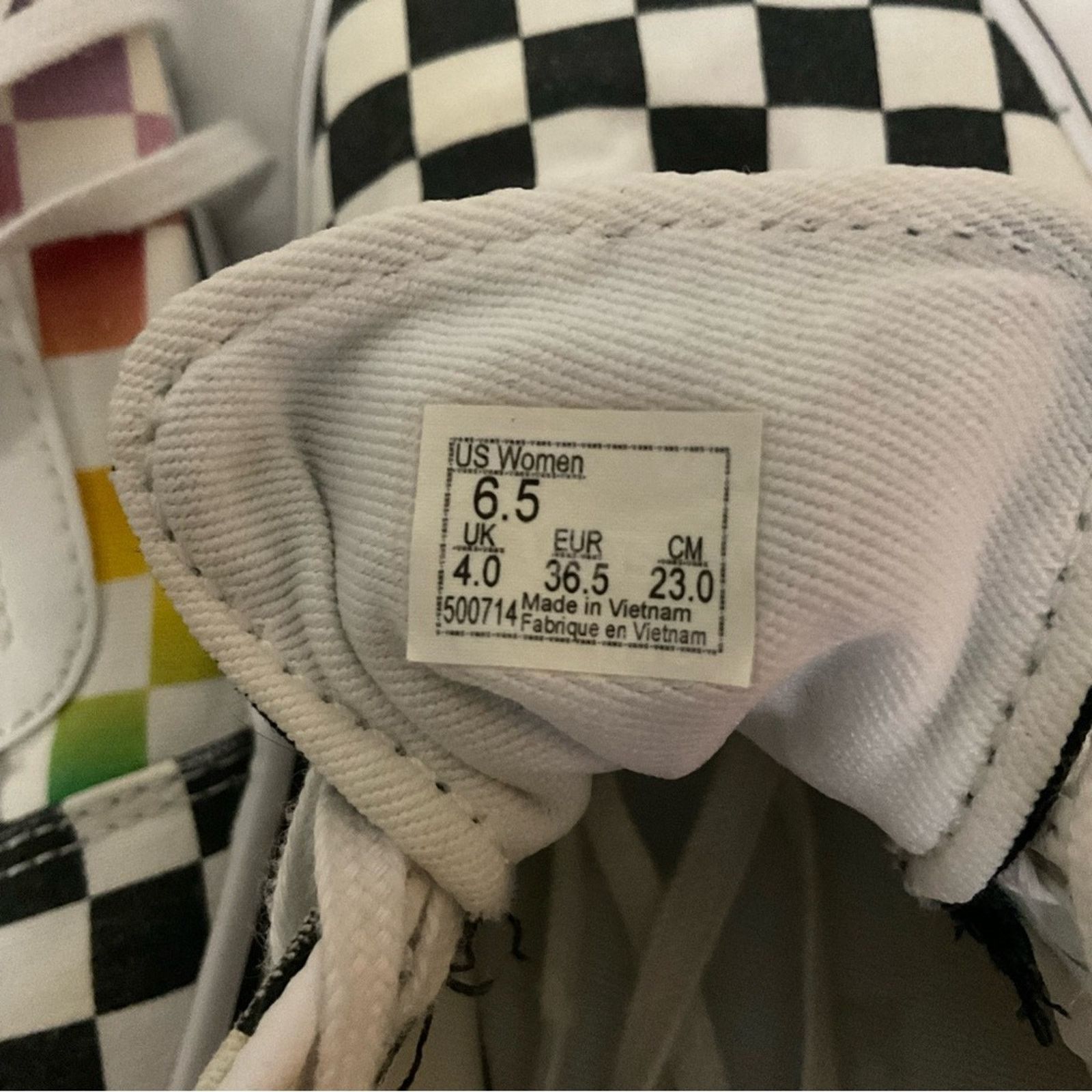 Vans Vans Ward Rainbow Checkerboard Low Top Lace Up Sneaker 6.5 Size US 6.5 / IT 36.5 - 8 Thumbnail