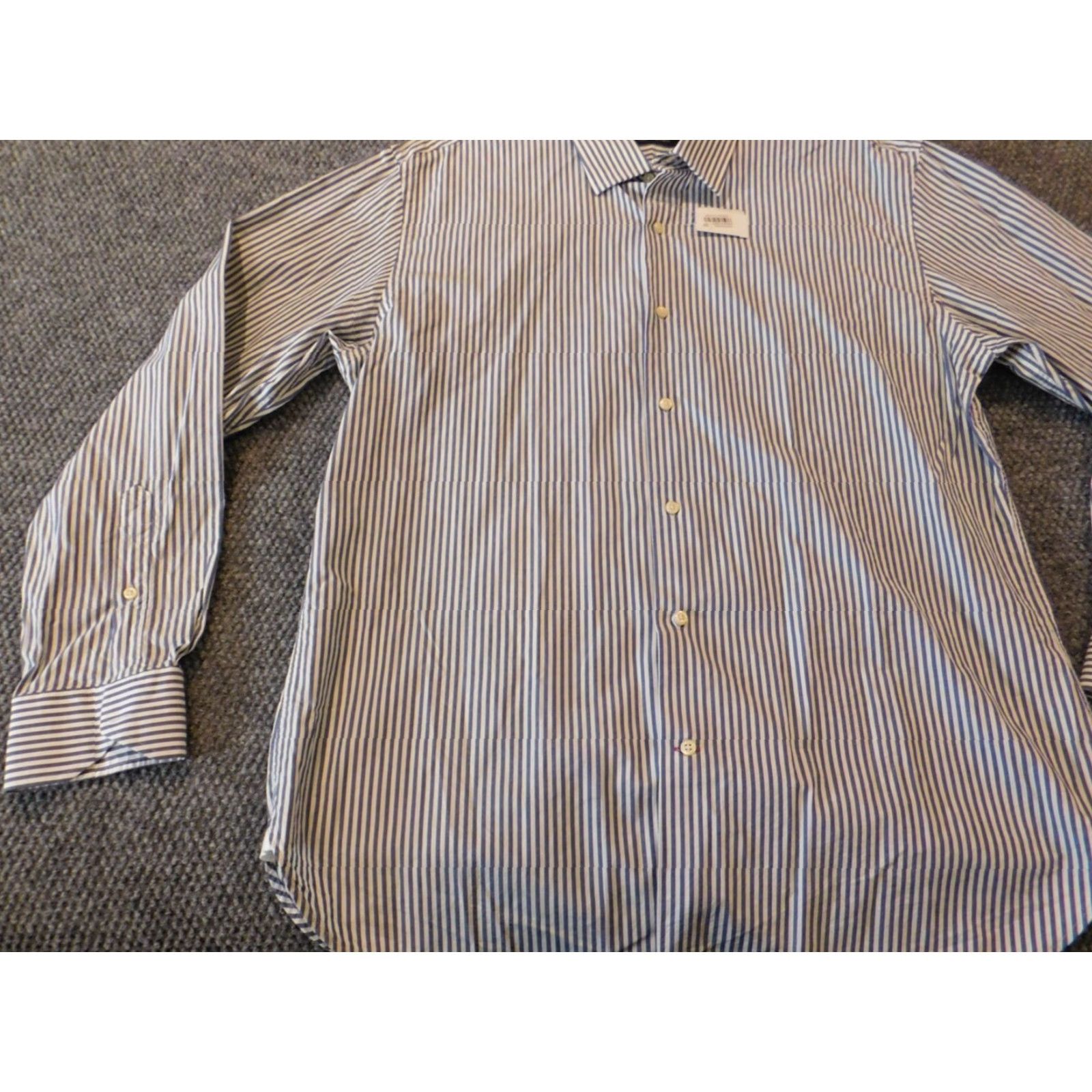 Bloomingdale's Bloomingdale's Mens Button-Up shirt XL Blue Striped Knit Cotton Polyester Regular Button-Down Collar Mens Season All Seasons Brand New With Tags Size US XL / EU 56 / 4 - 3 Thumbnail