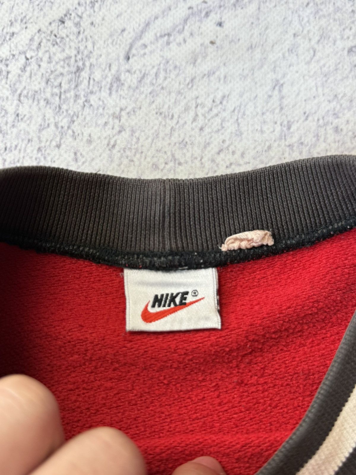 Nike Vintage Nike Sweatshirt Big Logo Swoohs Distressed Rare Size US M / EU 48-50 / 2 - 21 Thumbnail