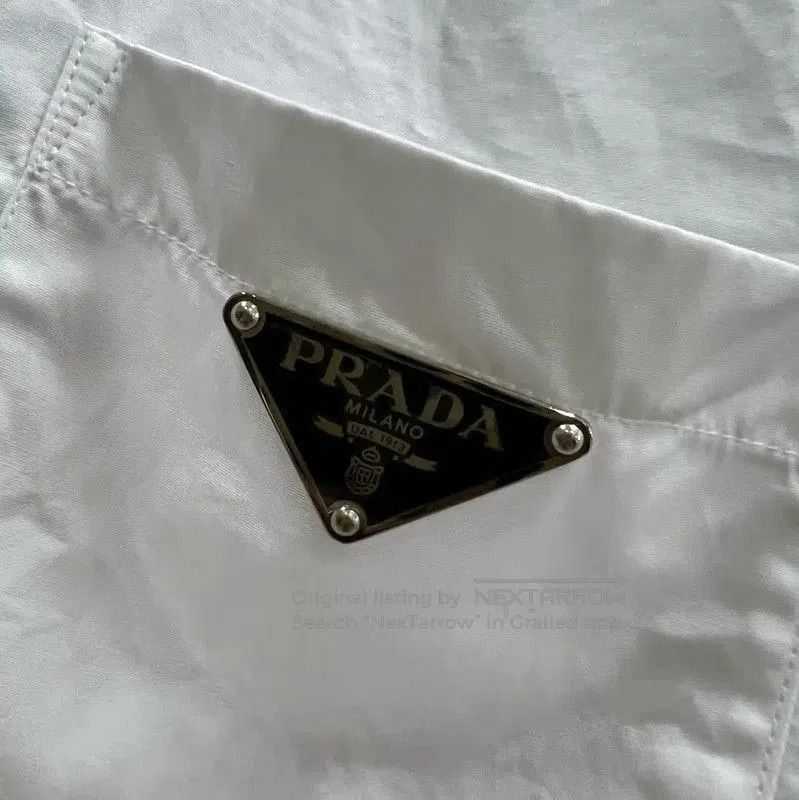 Prada Prada White Cotton Logo Short-Sleeve Shirt. Size US M / EU 48-50 / 2 - 2 Thumbnail